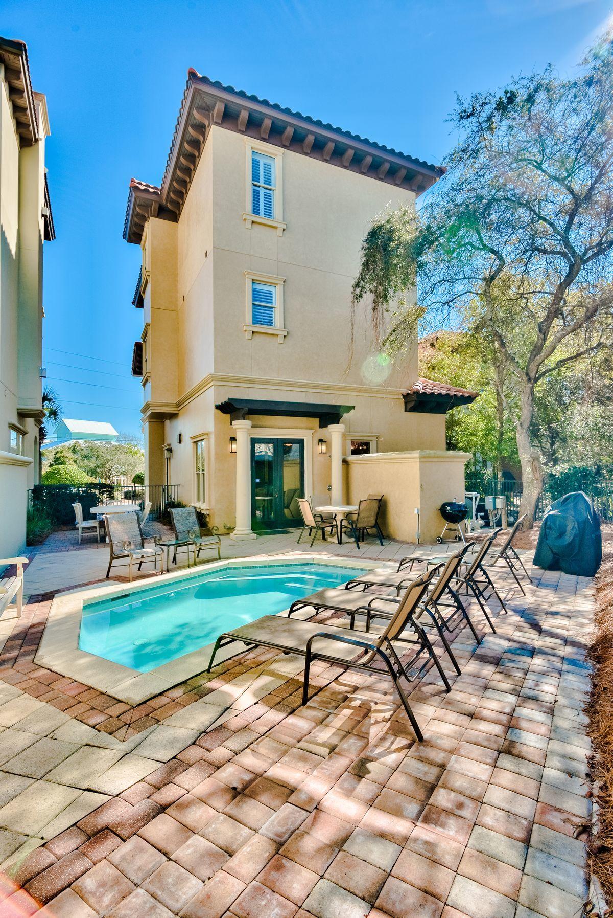 BLUE MOUNTAIN BEACH - Residential