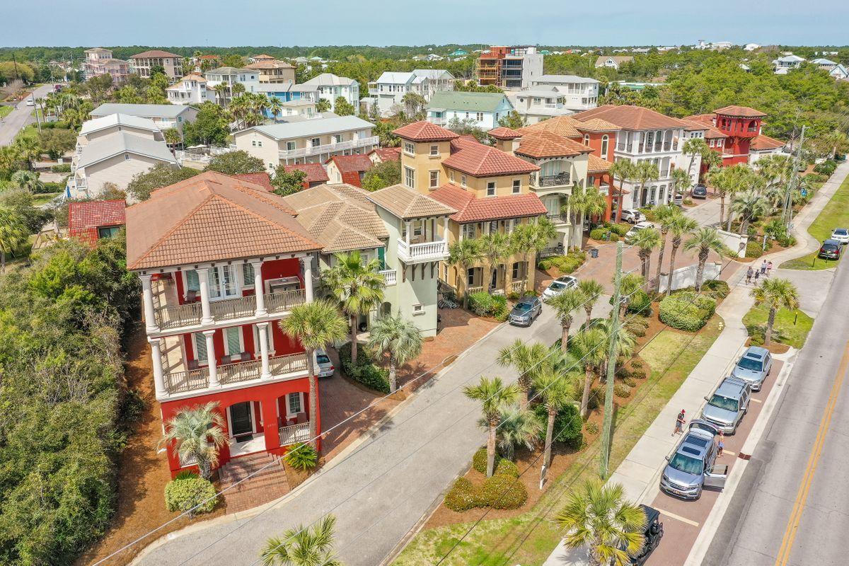 BLUE MOUNTAIN BEACH - Residential