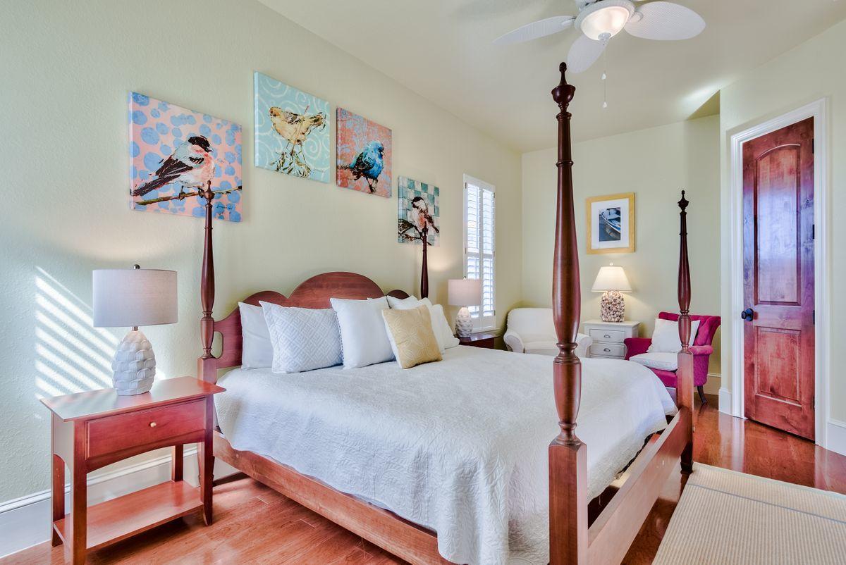 BLUE MOUNTAIN BEACH - Residential