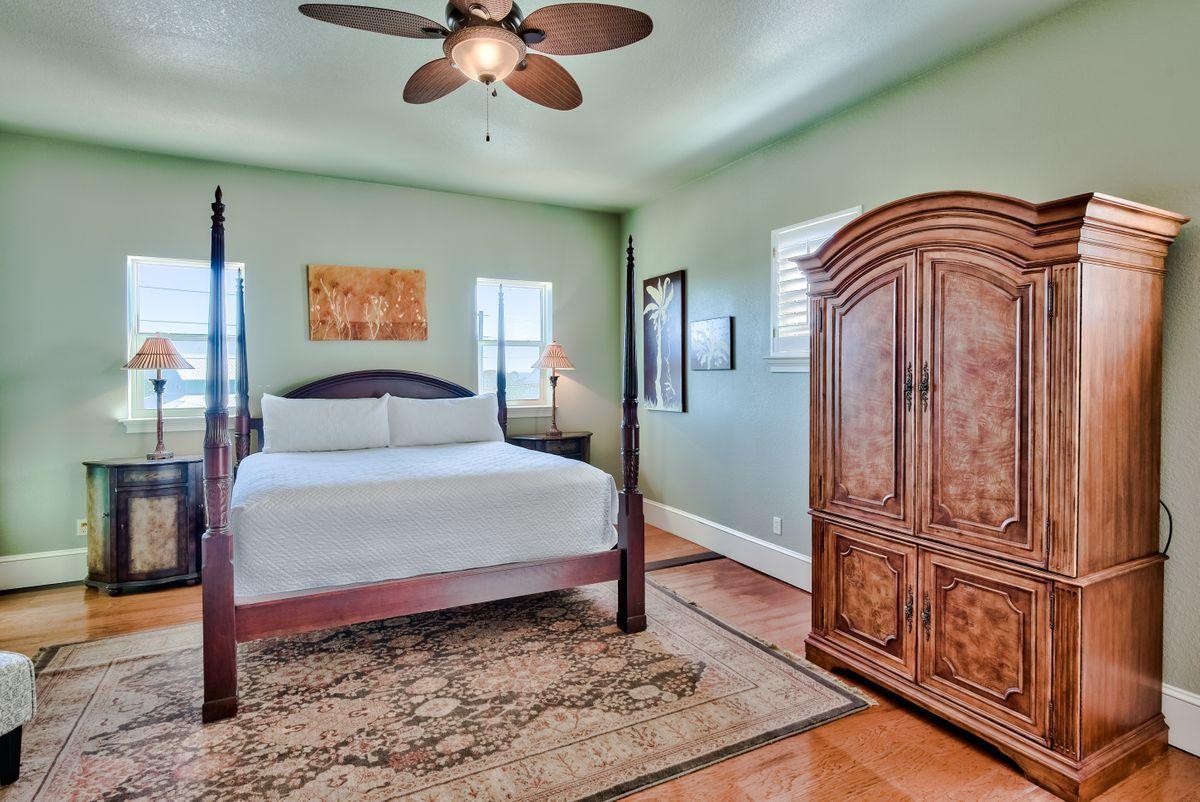 BLUE MOUNTAIN BEACH - Residential