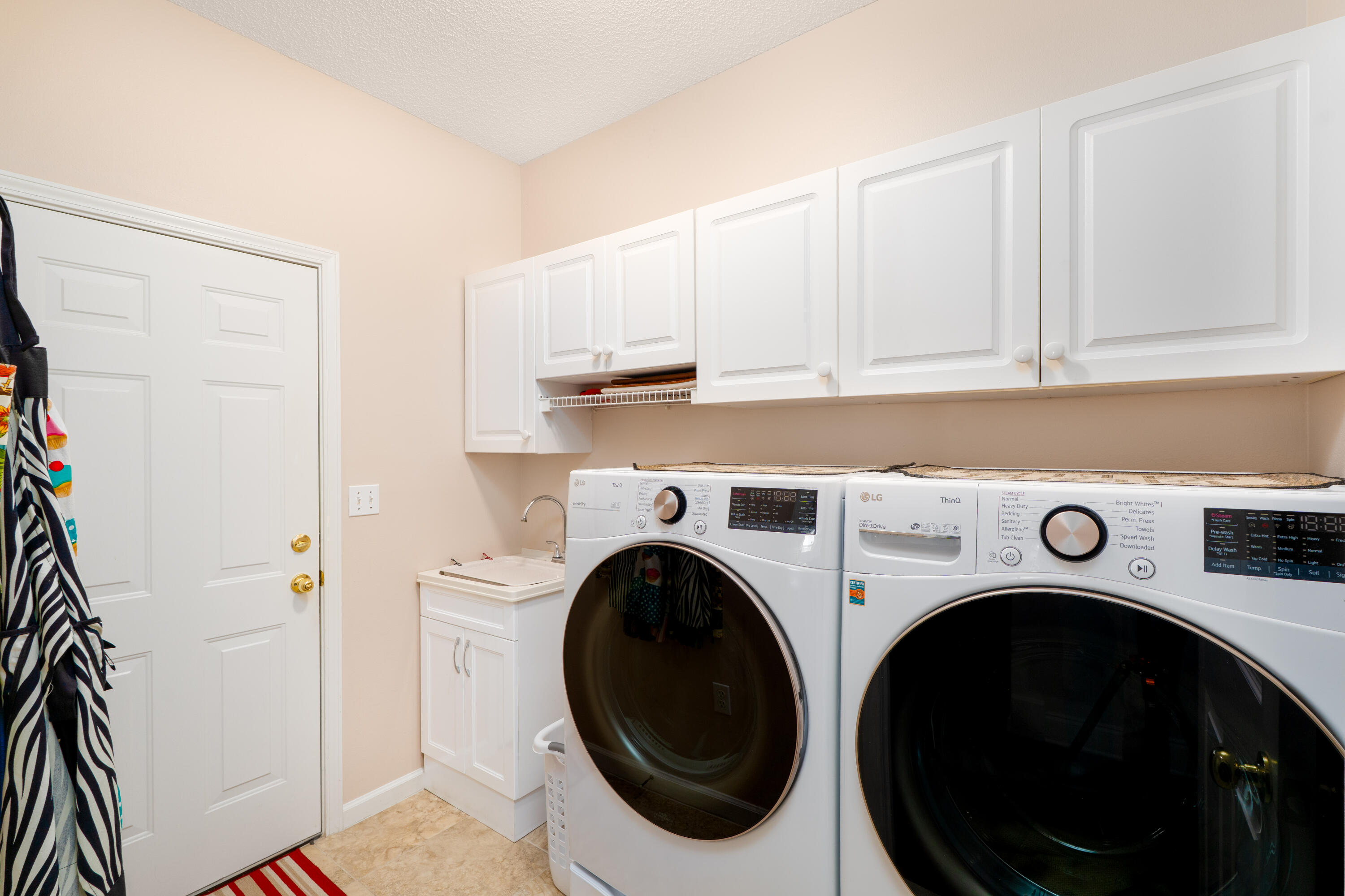 ROCKY BAYOU ESTATES 15 - Residential