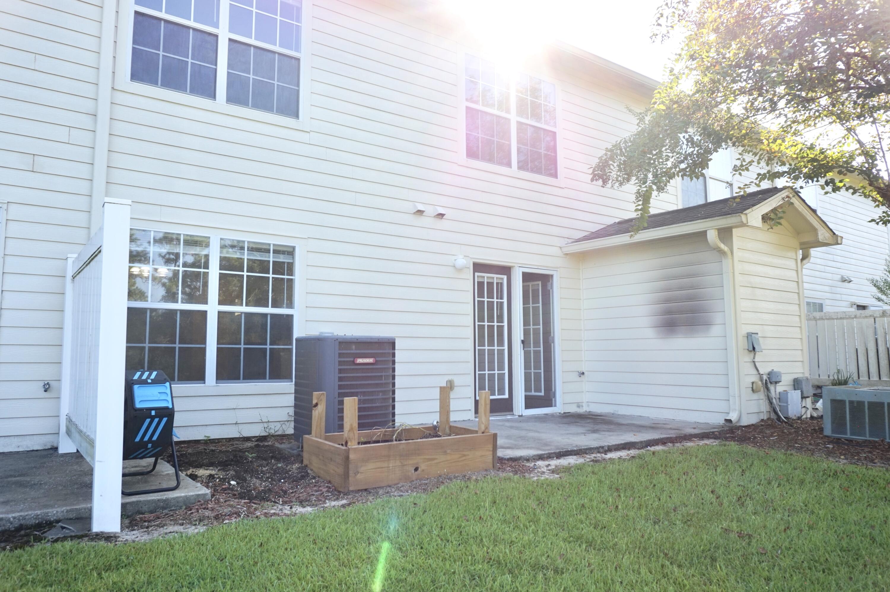 EAGLES LANDING S/D - Residential Lease