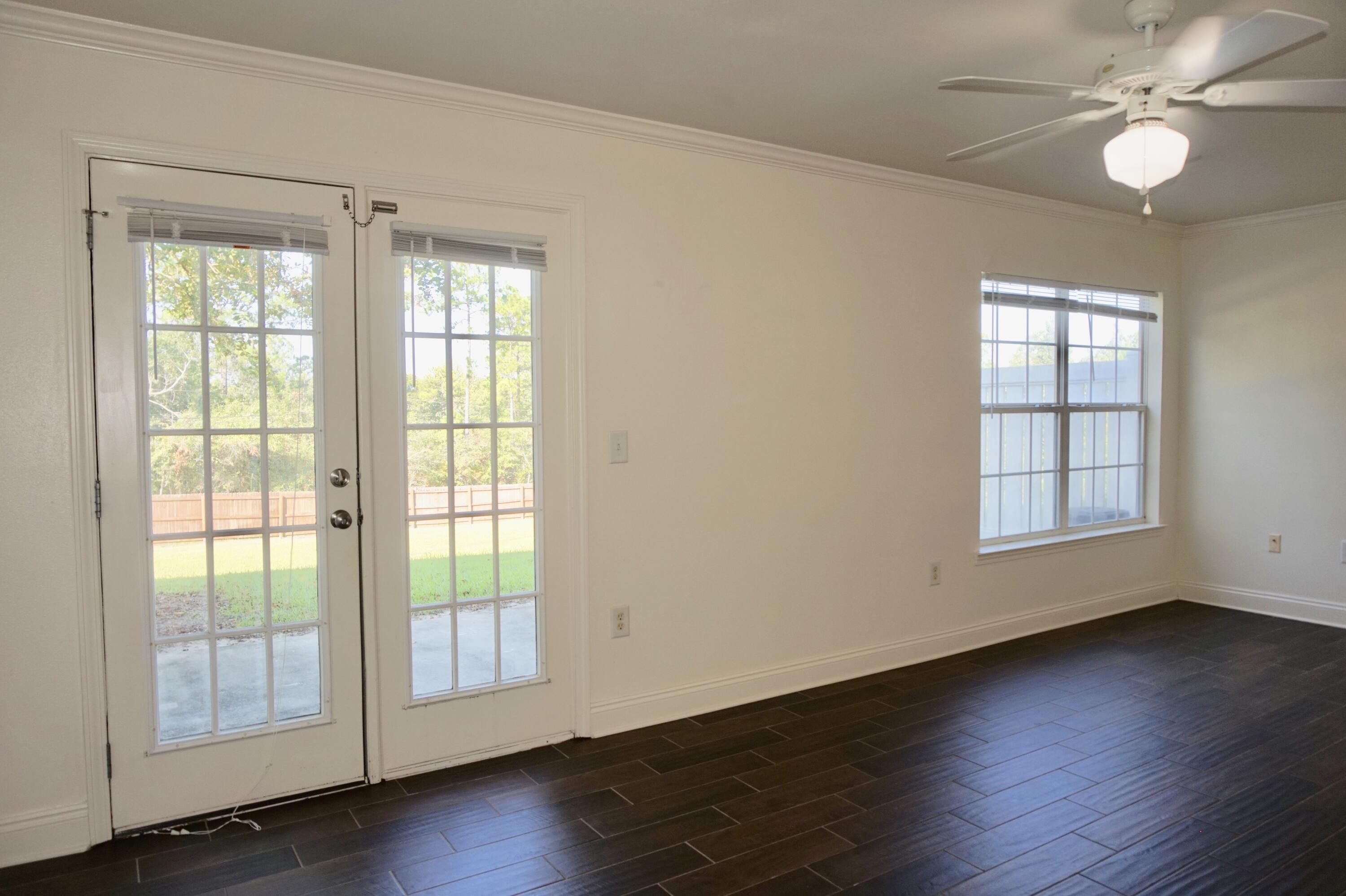 EAGLES LANDING S/D - Residential Lease