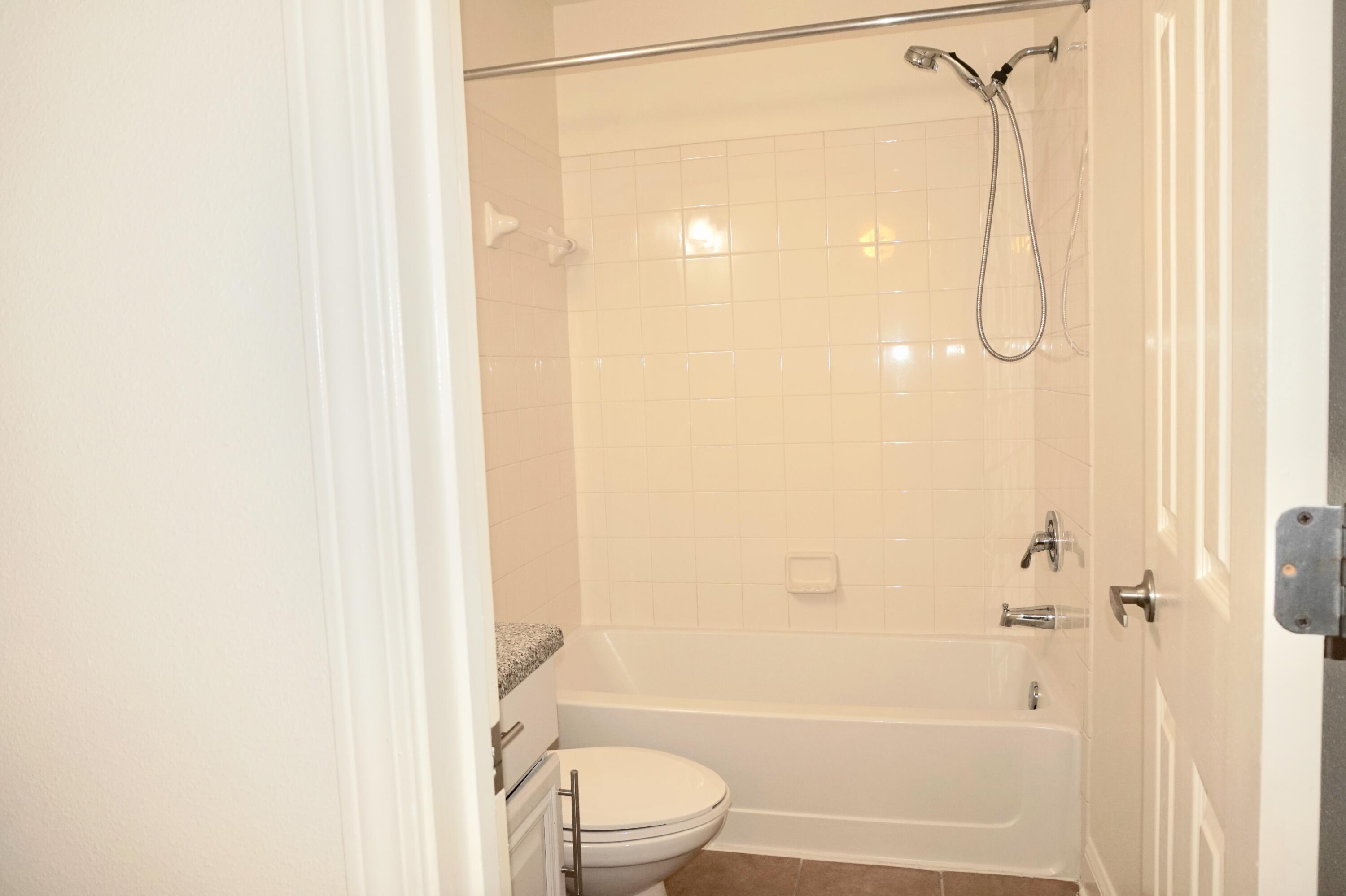 EAGLES LANDING S/D - Residential Lease