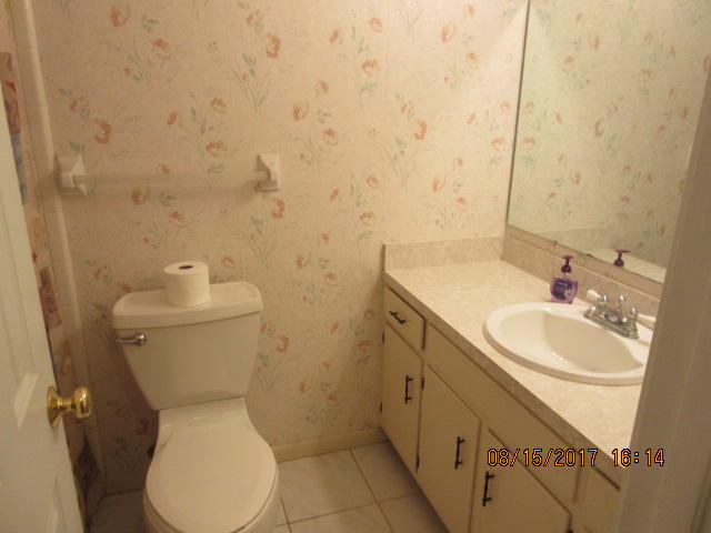 MIRAMAR ESTATES 4TH ADDN - Residential Lease