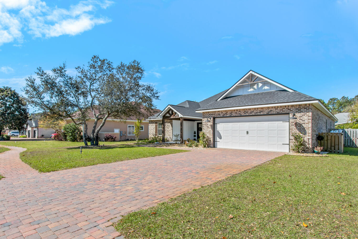 Soundside Shores - Residential