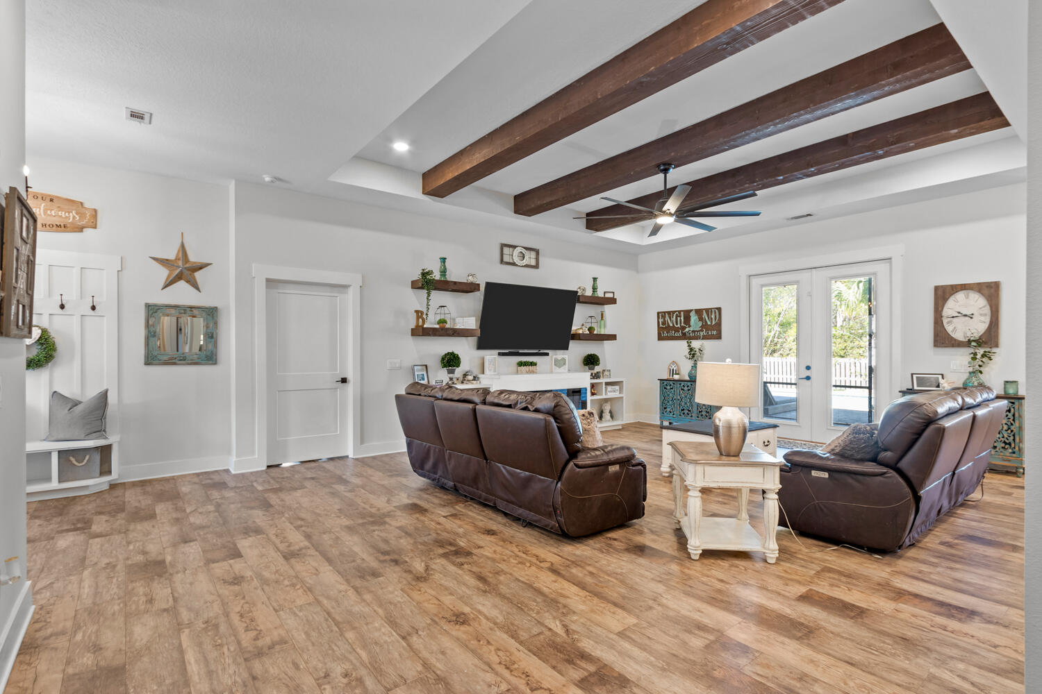 Soundside Shores - Residential