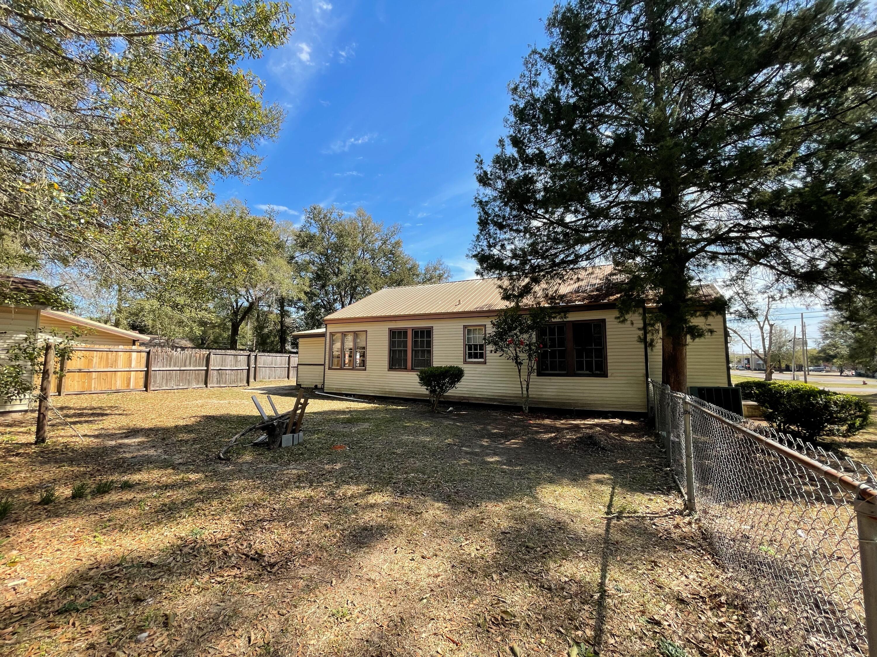 Crestview - Residential