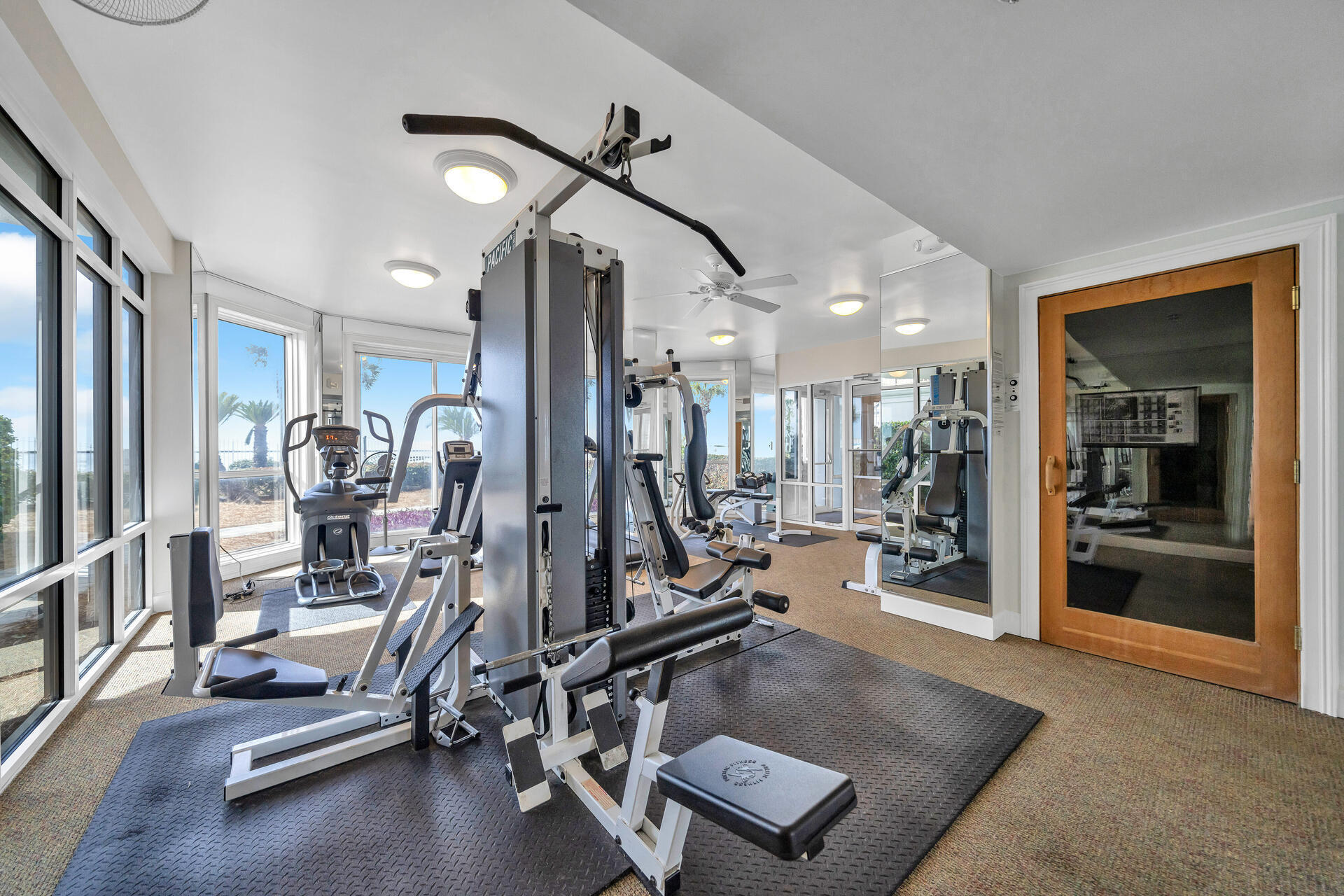 ULTIMATE CONDO THE - Residential