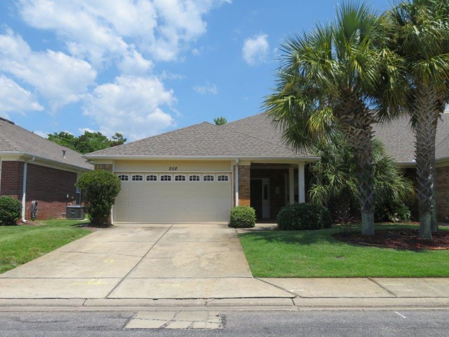 Beautiful home in Diamond Lakes! Cozy entry foyer! Vaulted ceilings in main areas! Kitchen features SS appliances, stained cabinetry with TONS of storage space and counter space, and view to living through long breakfast bar! Breakfast/dining area and large living room with fireplace! Primary bedroom features tray ceiling and private bathroom with double vanity, garden tub, huge shower, vaulted ceiling, & walk-in closet! Two spacious secondary bedrooms share another full bathroom, also with double vanity! Screened porch is perfect for relaxing on summer nights! A must see! Submit your offer today!