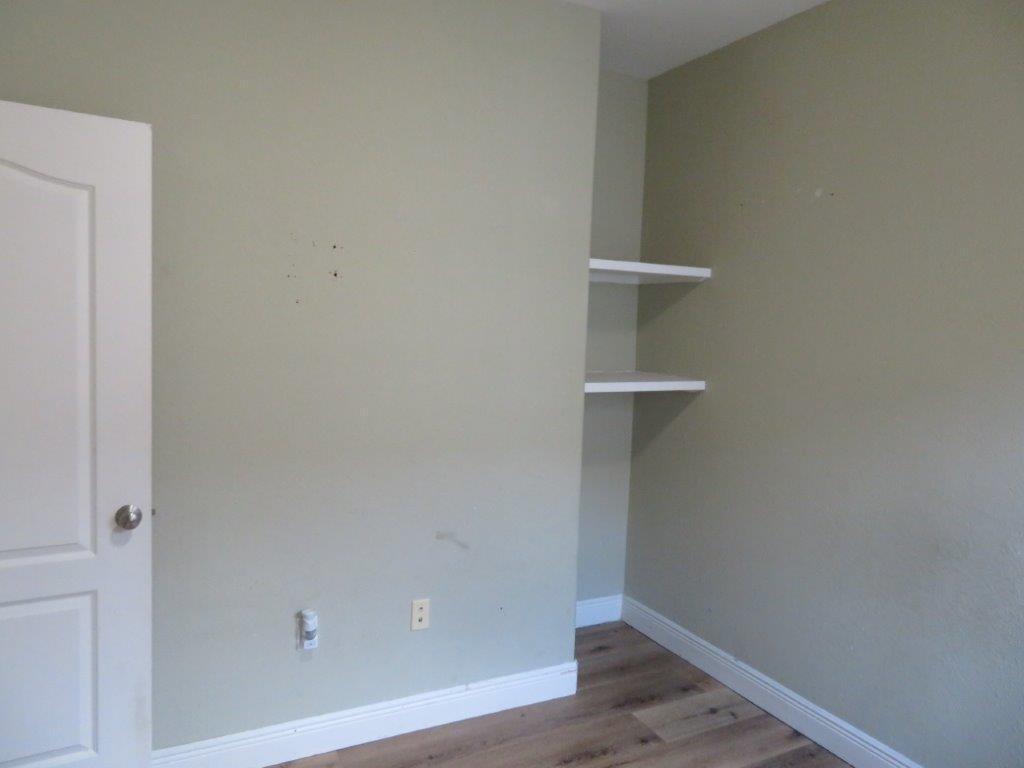 DIAMOND LAKES - Residential