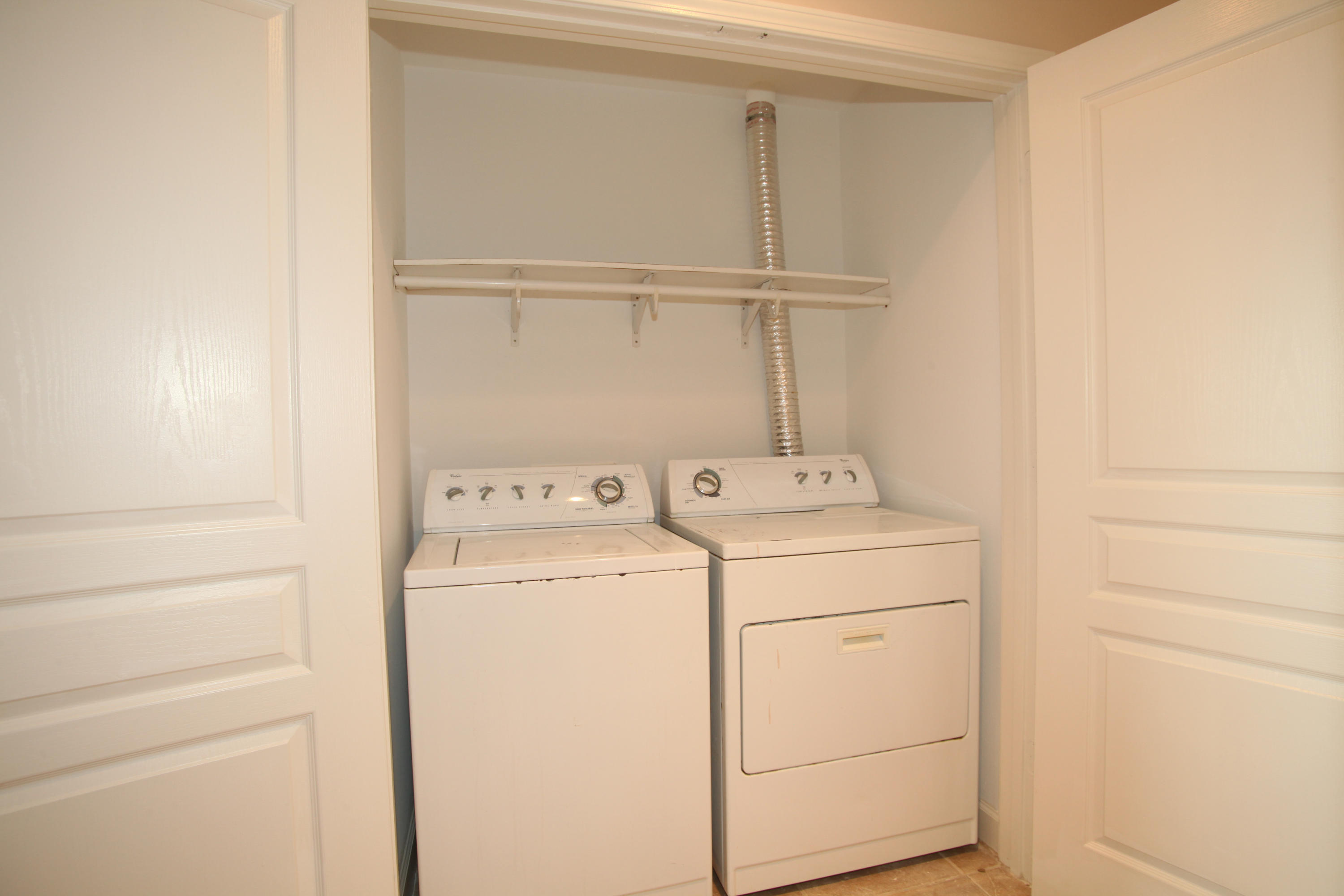 INDIANOLA ON THE WATER - Residential