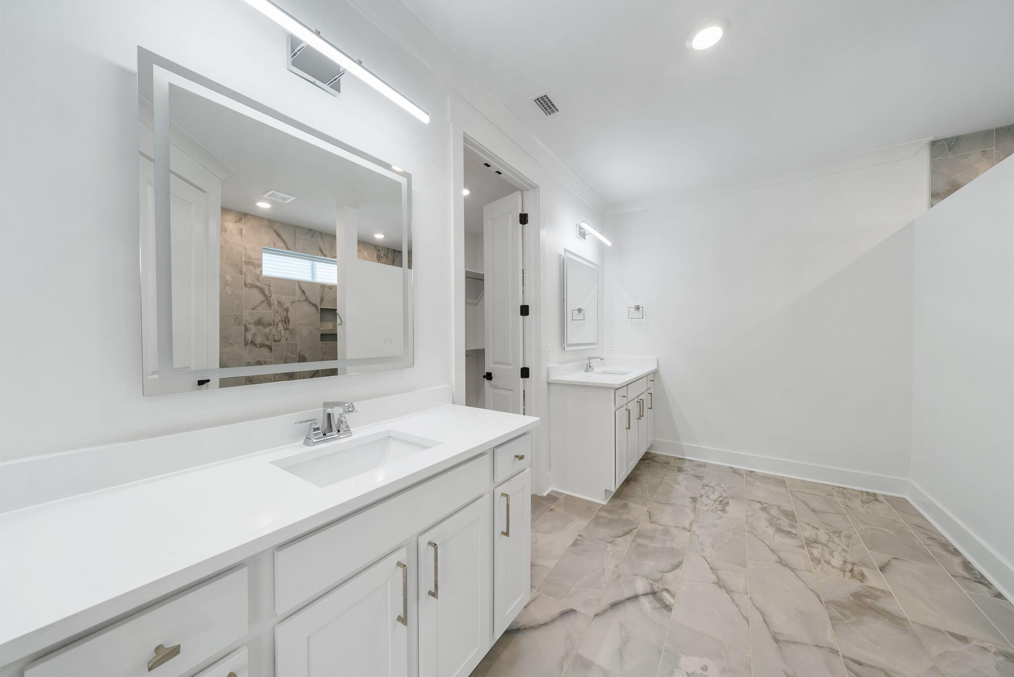 SWEET BAY - Residential