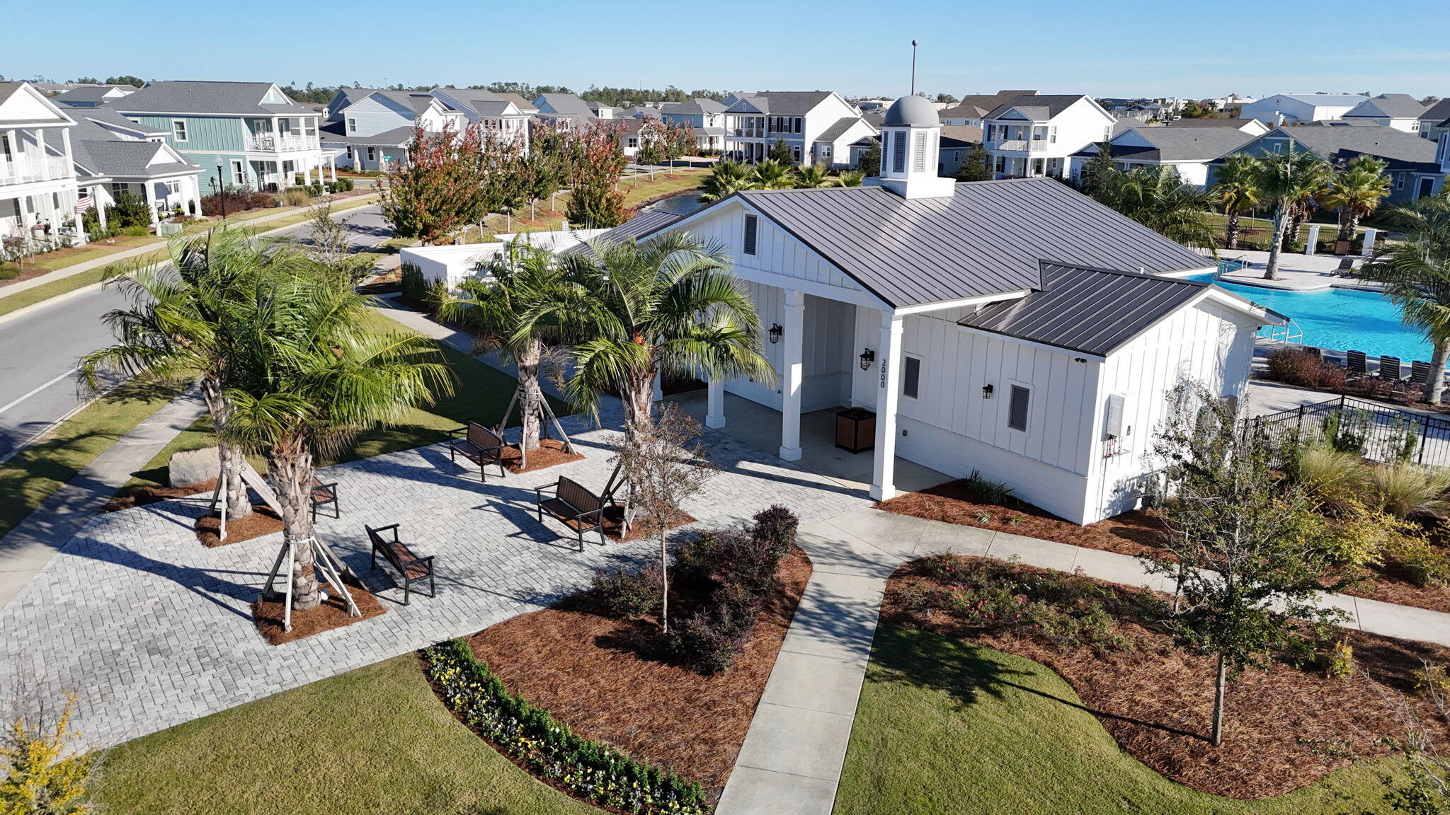 SWEET BAY - Residential