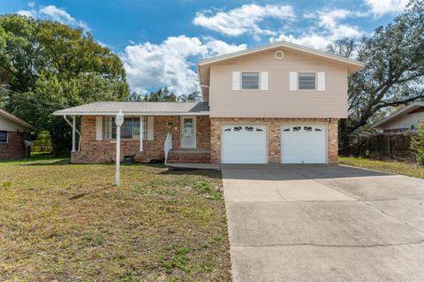 216 NW Chateaugay Street Fort Walton Beach FL 32548