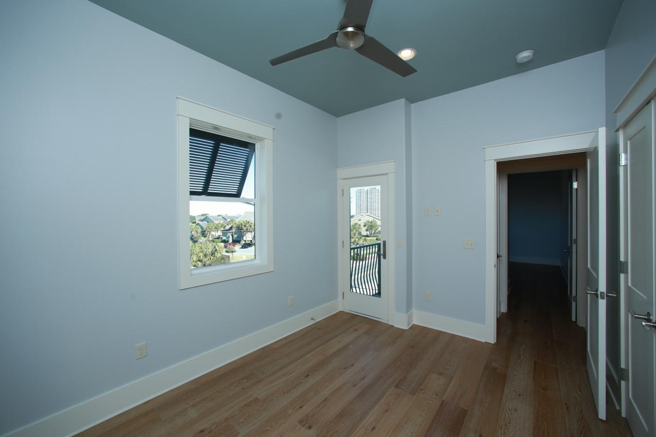 WARREN HEIGHTS - Residential
