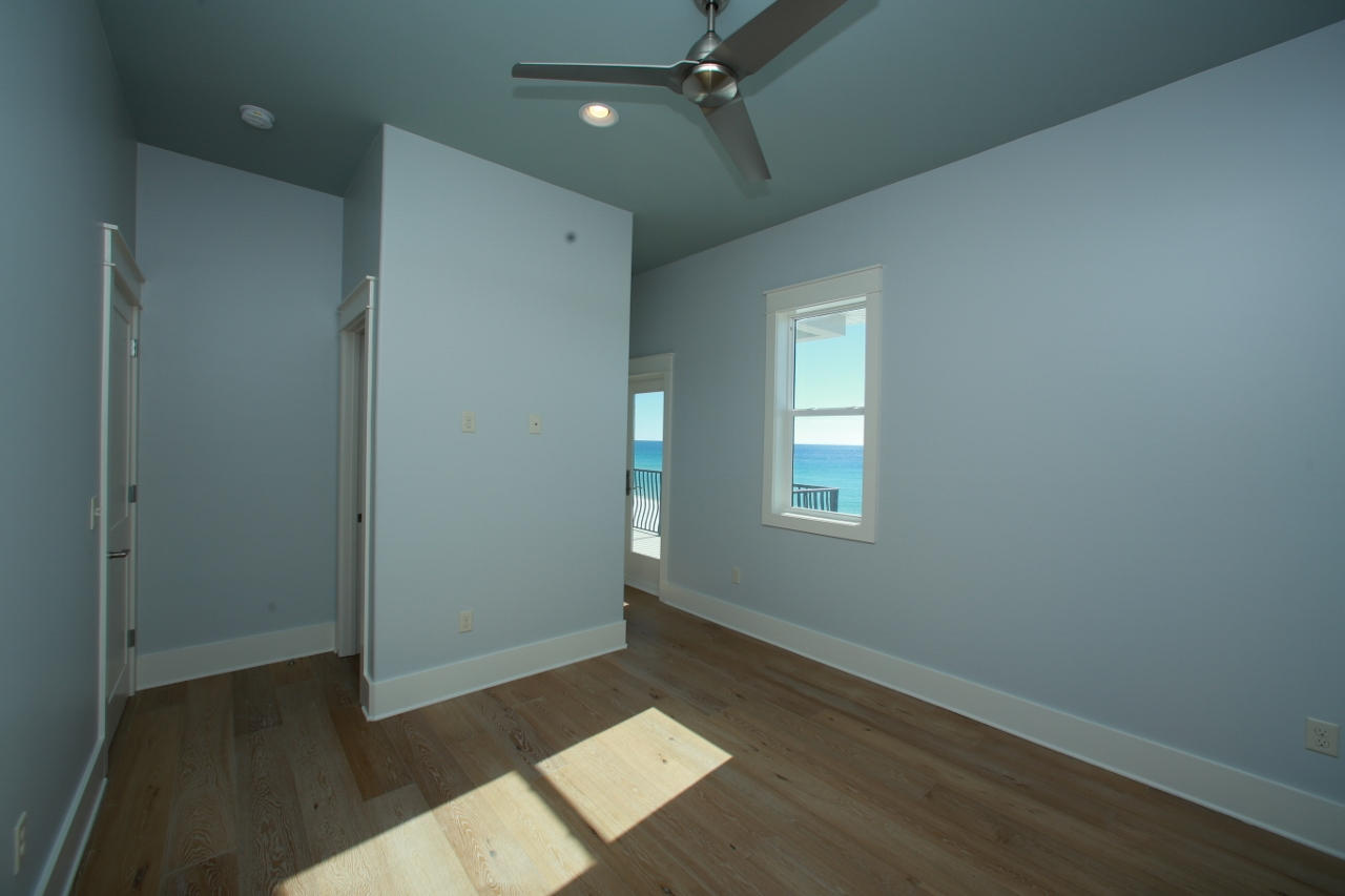 WARREN HEIGHTS - Residential