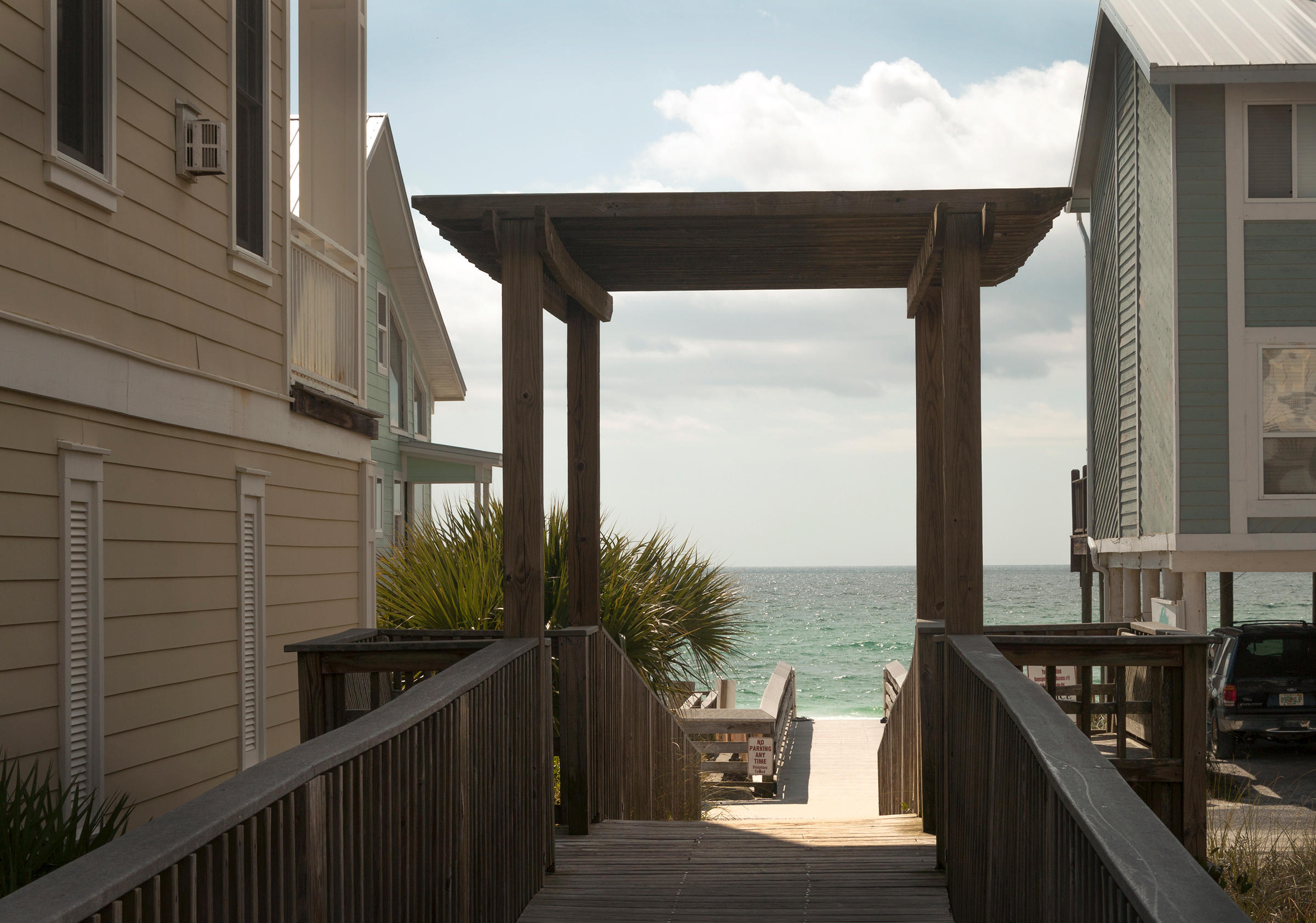 SUMMER'S EDGE - Residential