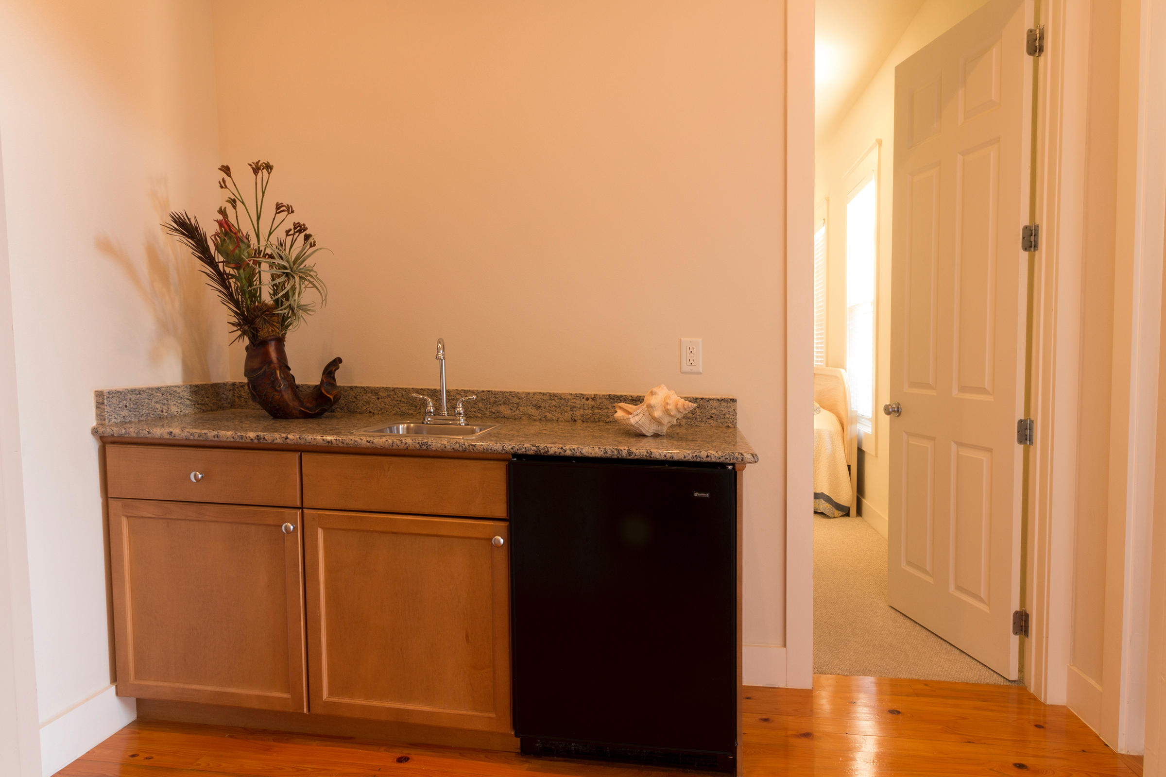 SUMMER'S EDGE - Residential