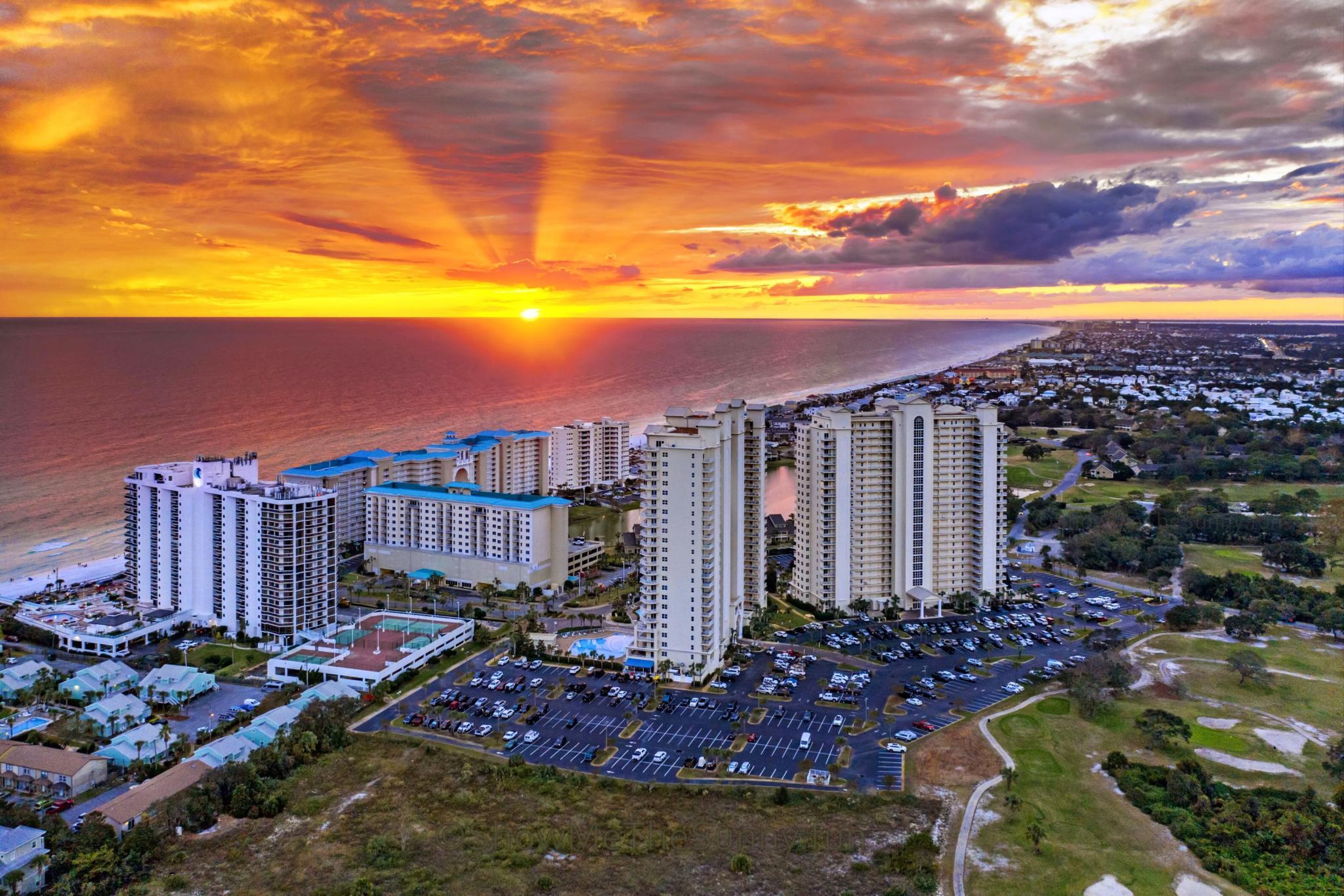 Welcome to Ariel Dunes 505 in Miramar Beach, FL, offering breathtaking Gulf views from the 5th floor of Ariel Dunes I, located within the Seascape Golf Resort. This charming 1-bedroom, 1.5-bath condo features an open, spacious design, with additional bunk beds in the hallway, making it perfect for accommodating guests or family. Enjoy a range of resort-style amenities, including refreshing pools, easy beach access, an 18-hole golf course, an on-site bar and restaurant, and plenty of parking. Don't miss the opportunity to own this beautiful coastal retreat!