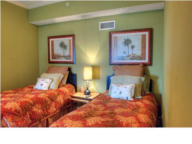 INN AT BLUE MOUNTAIN BEACH - Residential