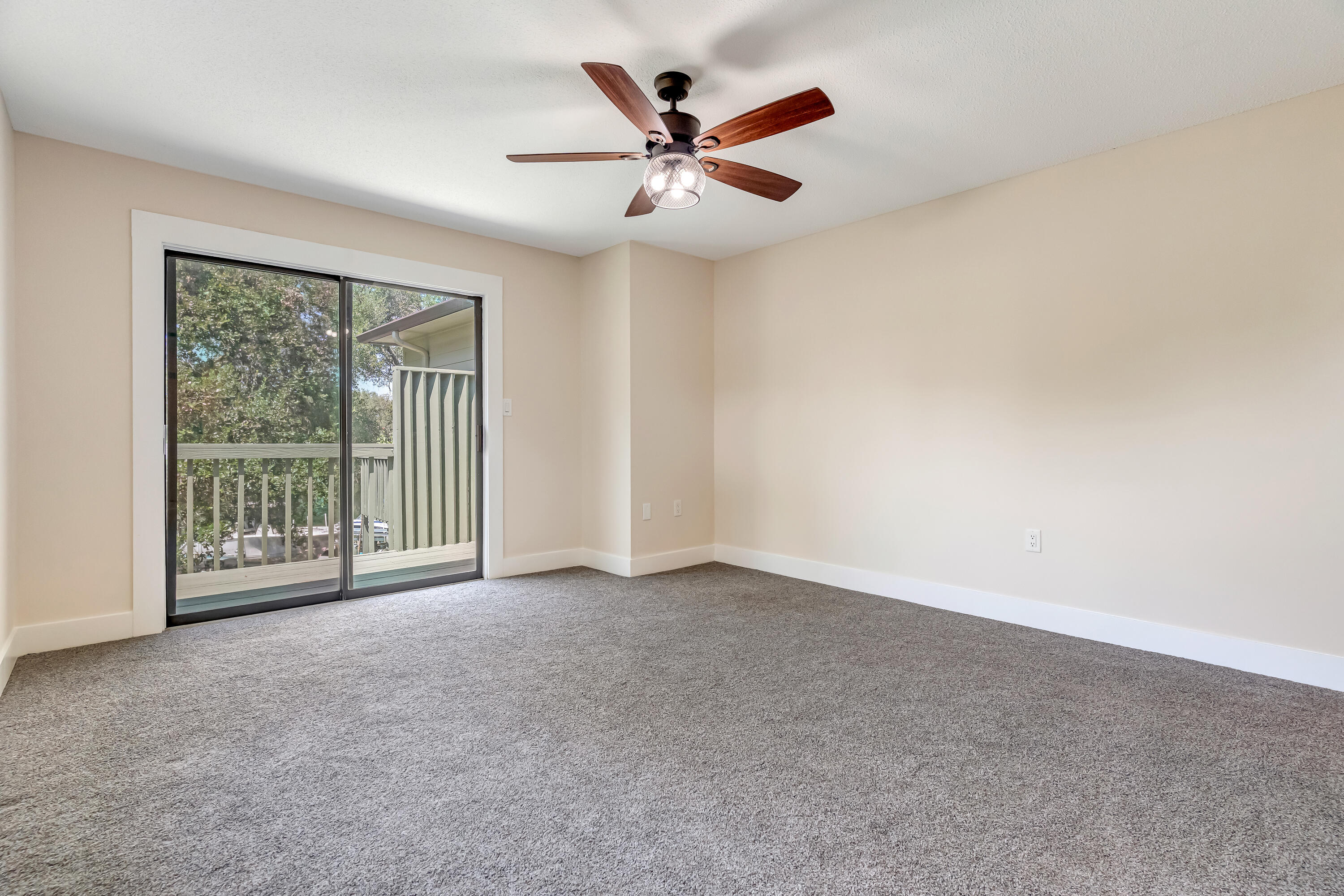 KIDD BAYOU OAKS - Residential