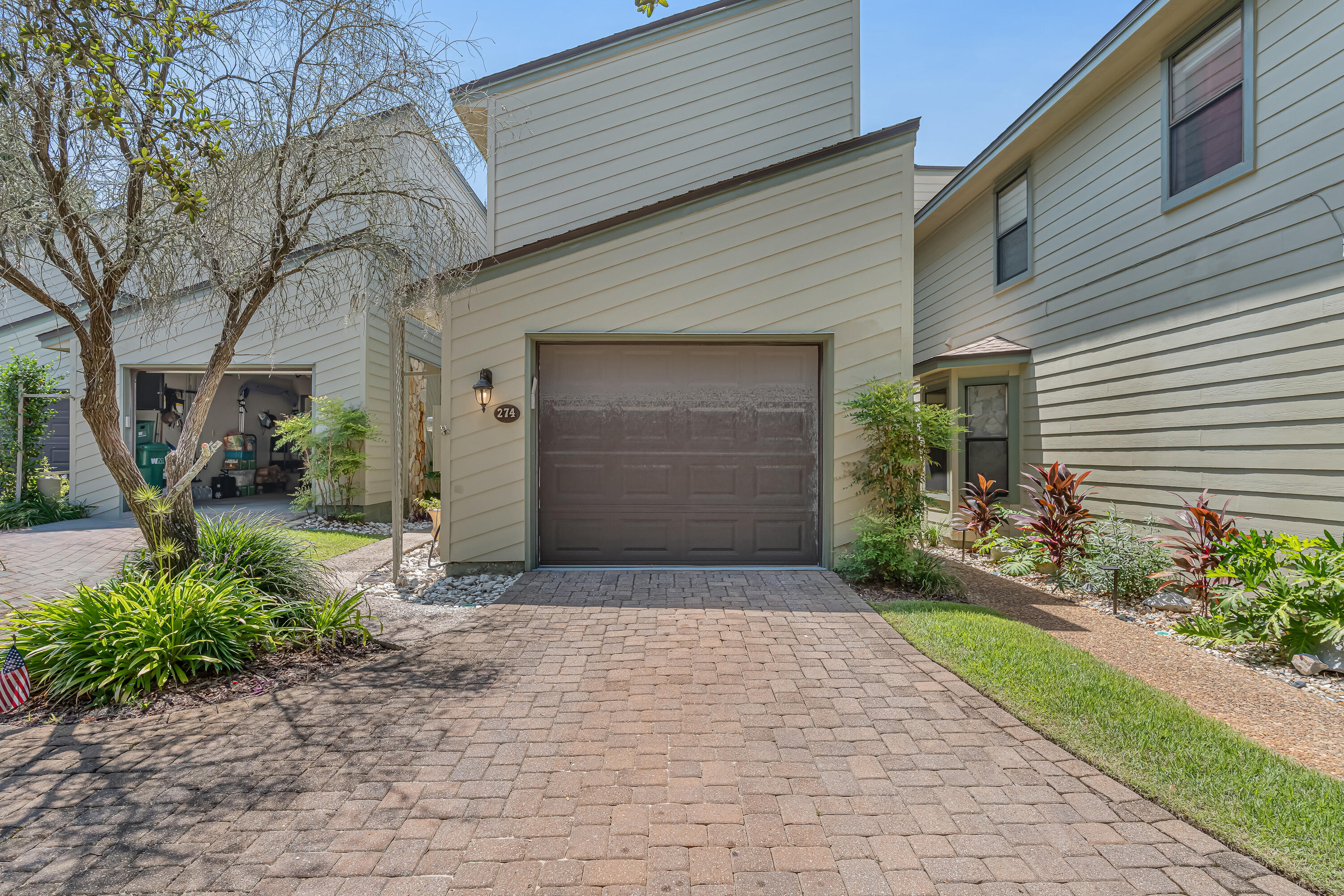 KIDD BAYOU OAKS - Residential