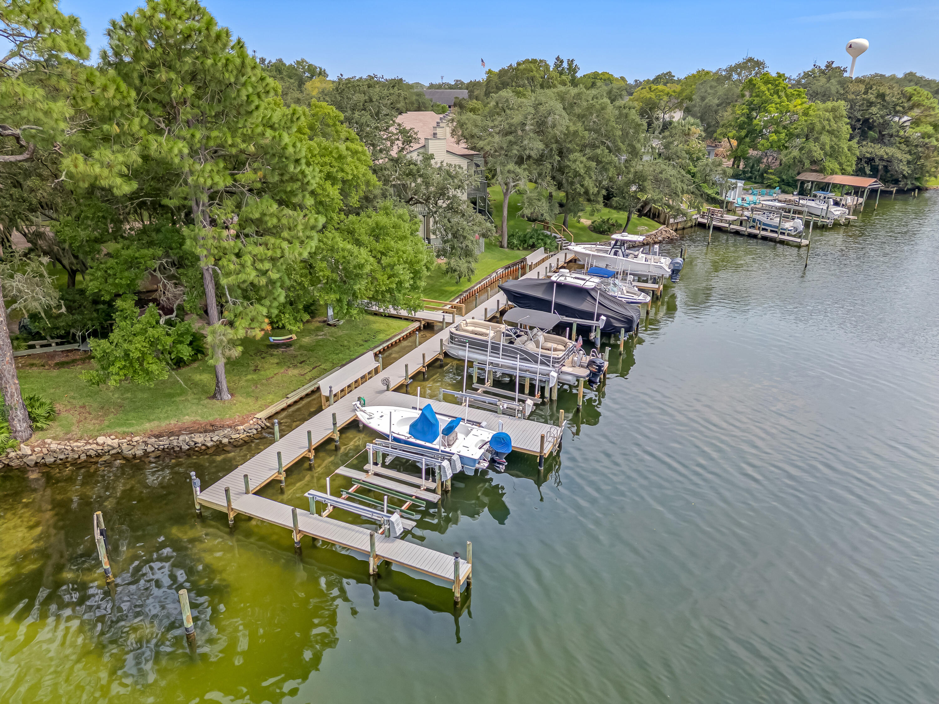 KIDD BAYOU OAKS - Residential