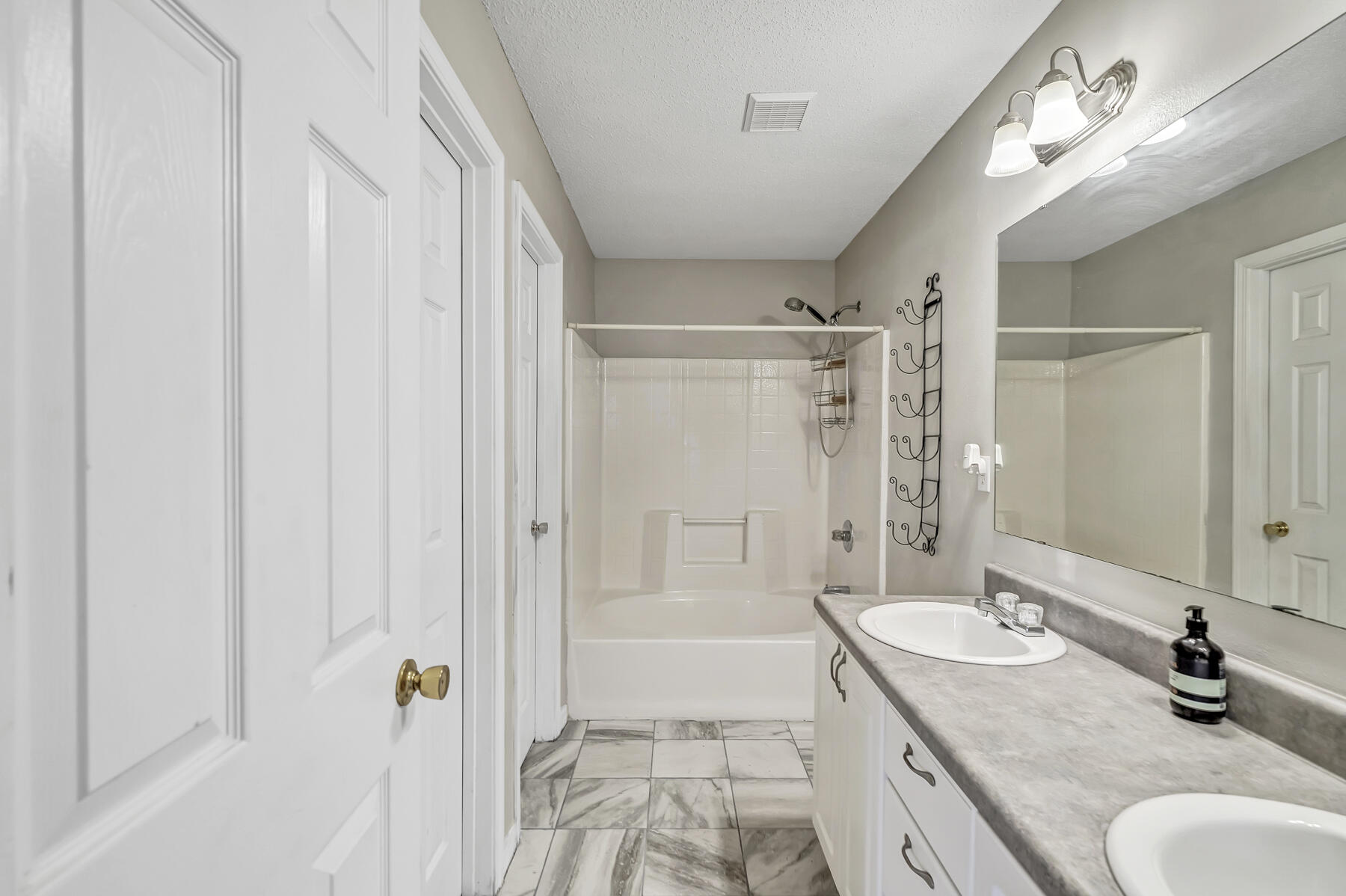 REDSTONE ESTATES - Residential