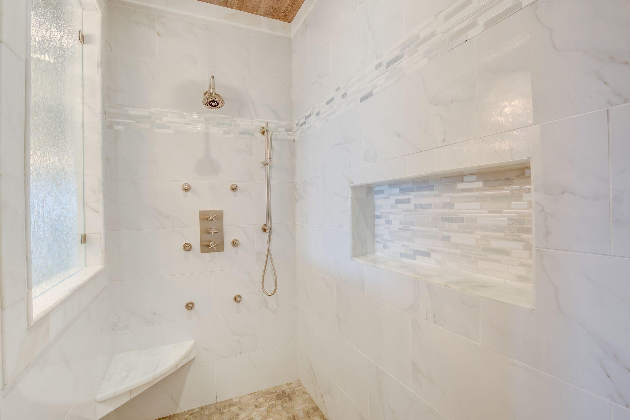 GULF TRACE - Residential