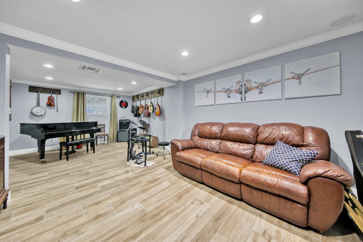 BAYOU WOODS - Residential