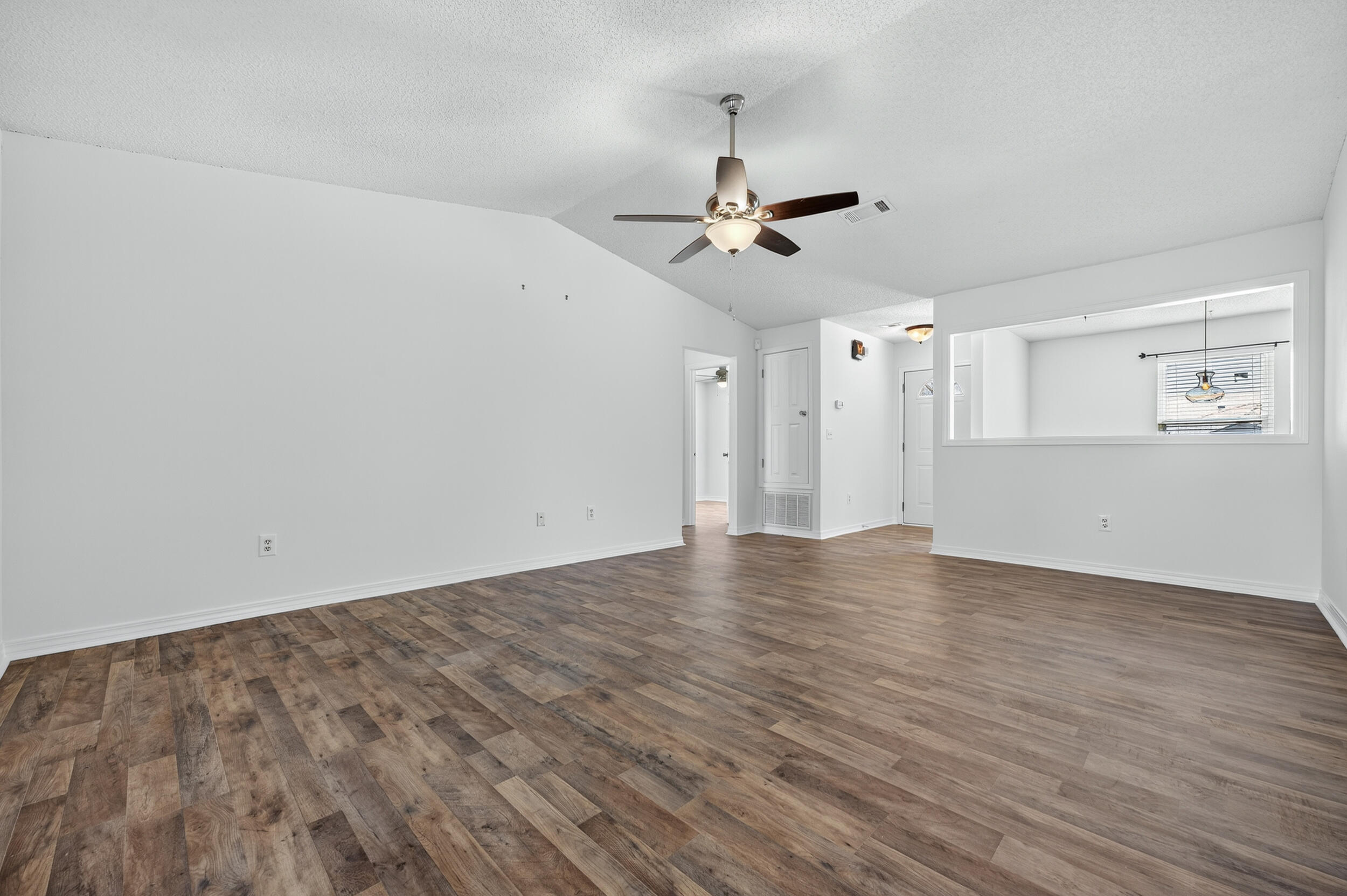 COUNTRYVIEW ESTATES 7TH ADDN - Residential
