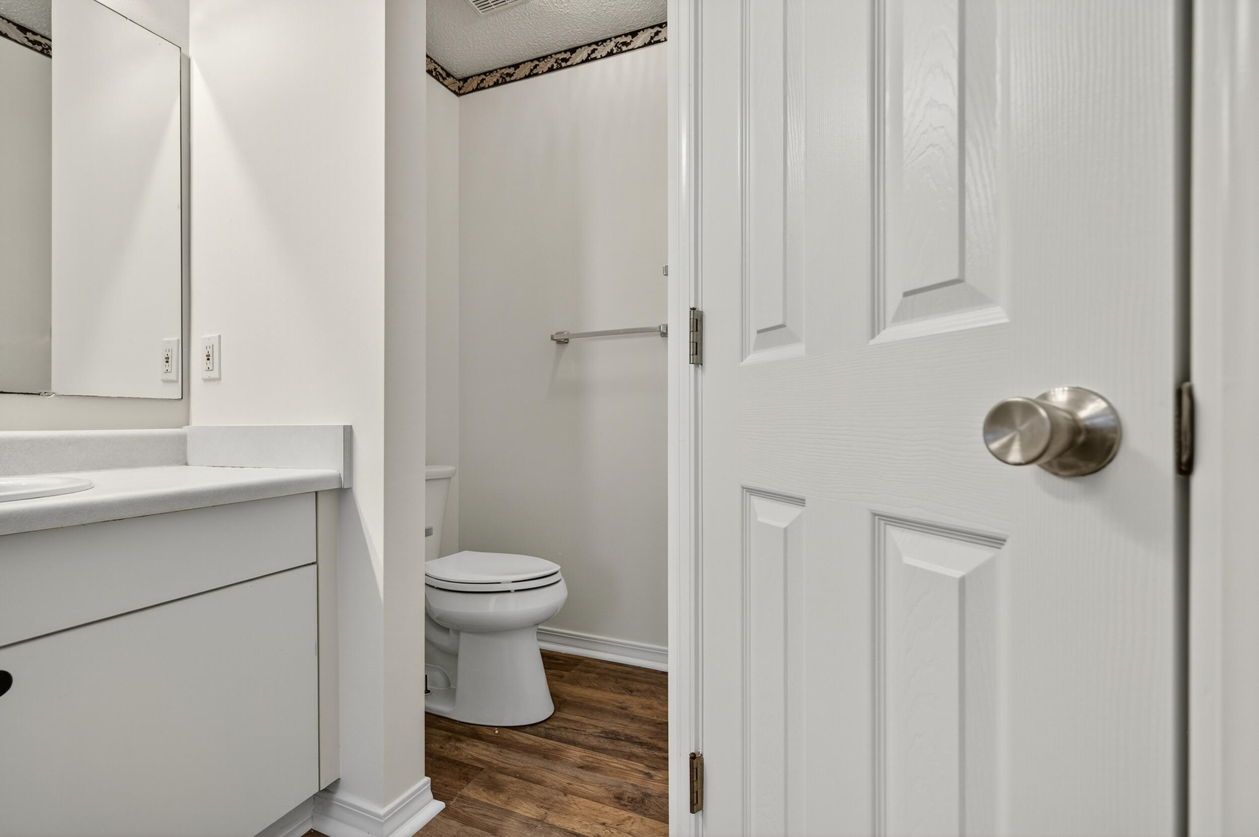 COUNTRYVIEW ESTATES 7TH ADDN - Residential