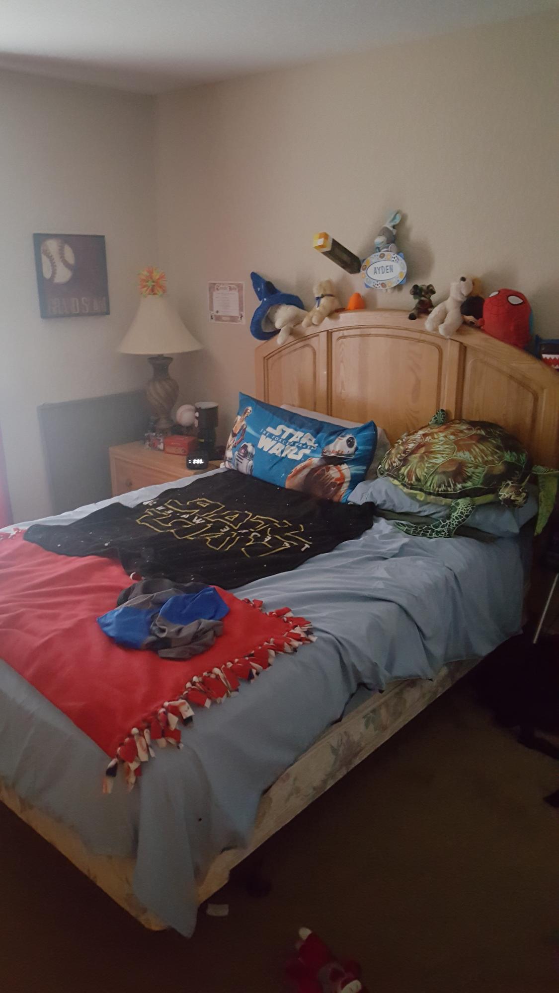 LEAH PINES - Residential