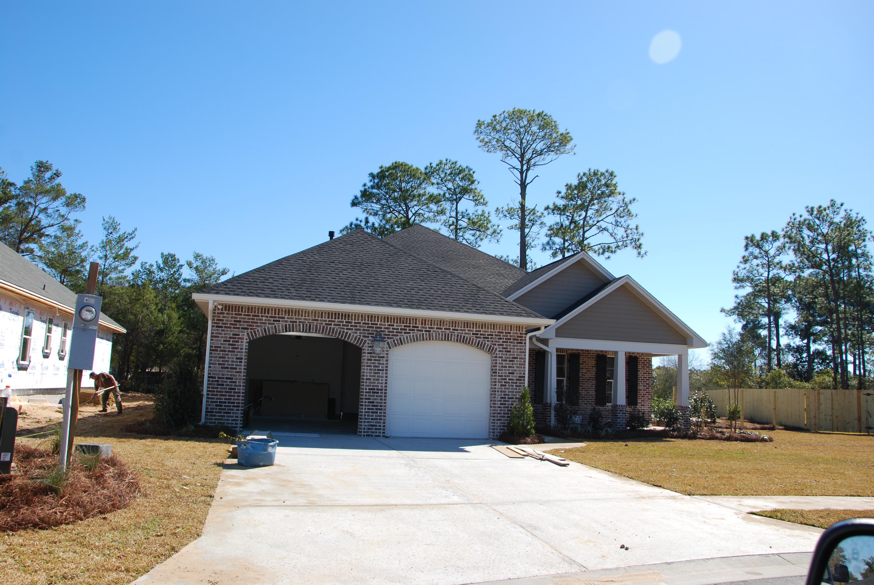 MAGNOLIA WOODS - Residential