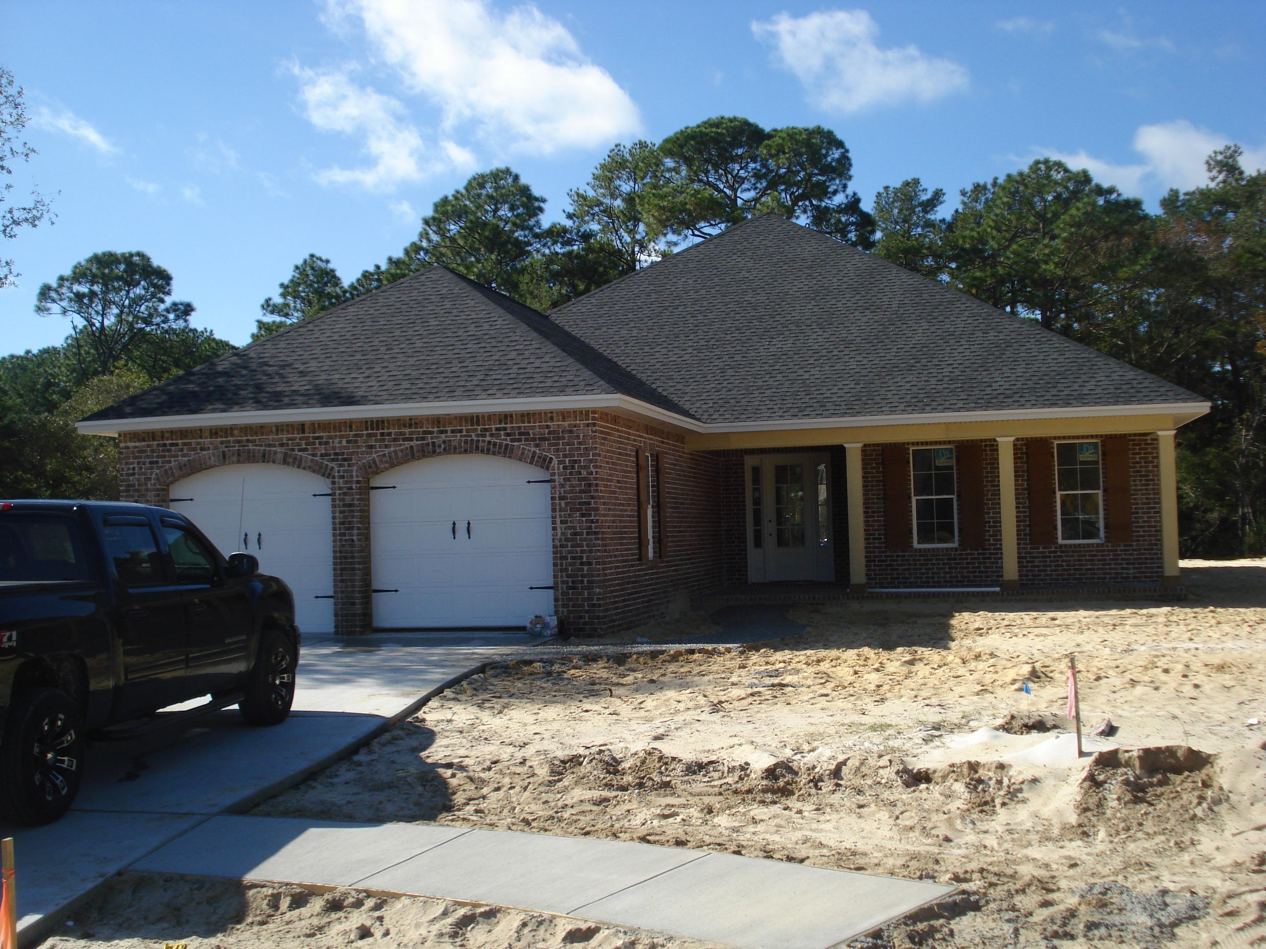 MAGNOLIA WOODS - Residential