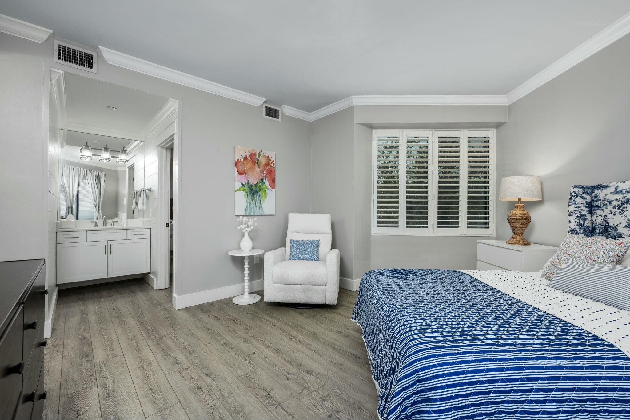 TWO HUNDRED WEST CONDO - Residential