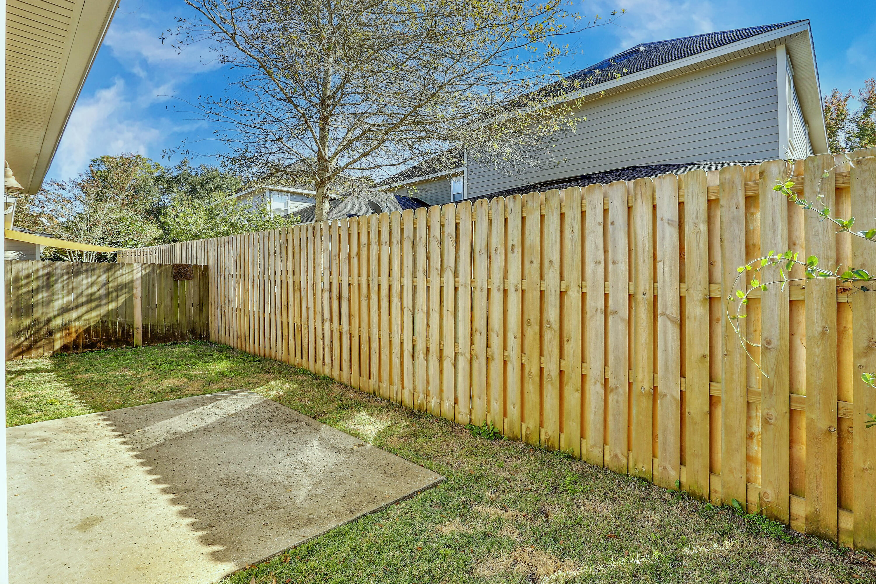 MARINA LANDING - Residential