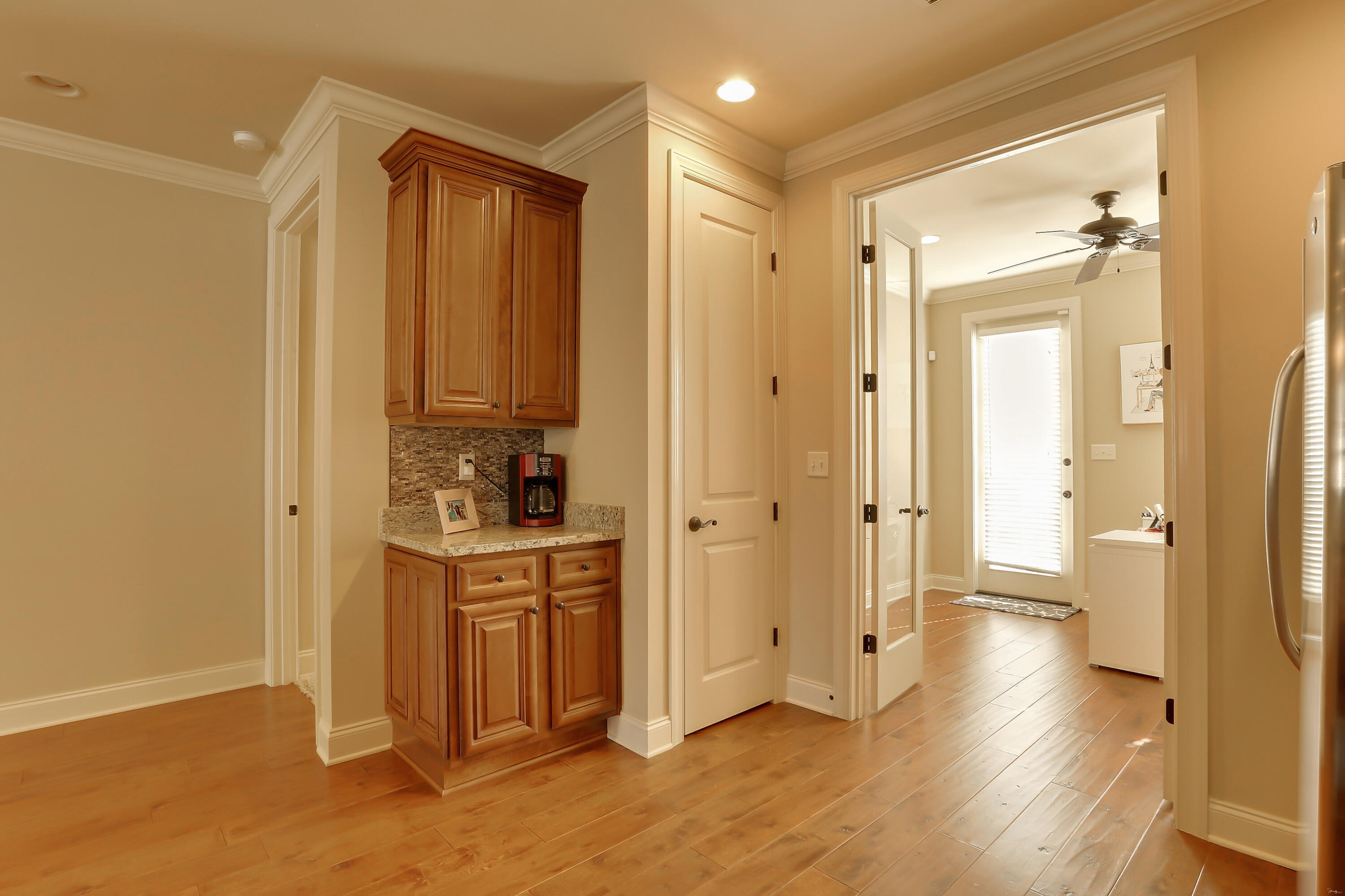 MARINA LANDING - Residential