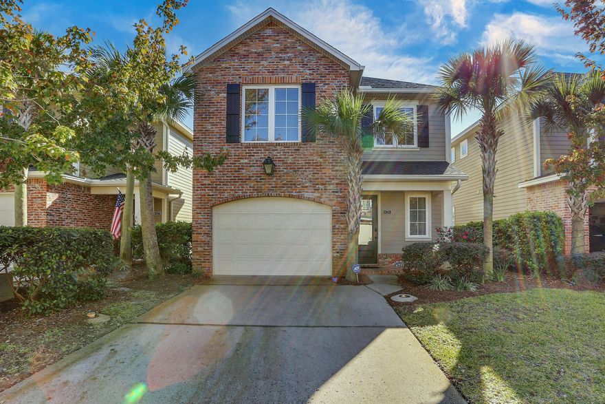 Come live in one of the friendliest neighborhood in Niceville. This Huff Build Home in located walking distance to Bluewater Marina and Schooners Oyster Bar, where everyone can enjoy paddle board, kayak or grab a bite to eat. This plan has a large master bedroom downstairs with 2 bedrooms upstairs and a good size loft that is perfect for a TV room. The kitchen will feature granite countertops, all GE stainless appliances, a pantry and breakfast bar. TERMITE BOND transferable and termite inspections have been paid for the next 3 YEARS (Est value $1100).Hot water tank: 2019, Both upper and lower AC units: 2020, Backyard Fence: 2020,Backsplash: 2020, Dryer duc cleaned: 2021. Tesla car charger in garage. YARD MAINTAINED BY HOA