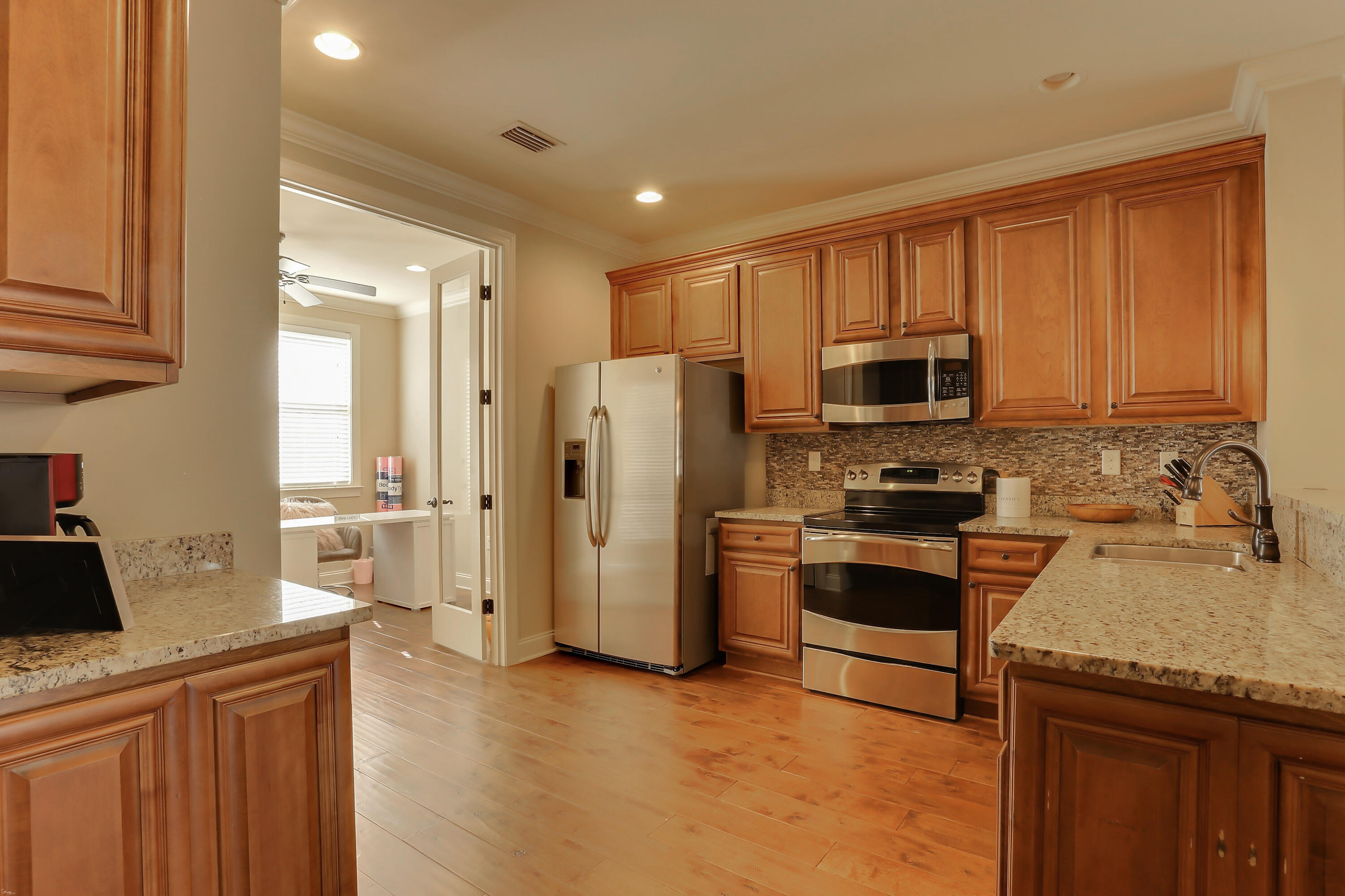 MARINA LANDING - Residential