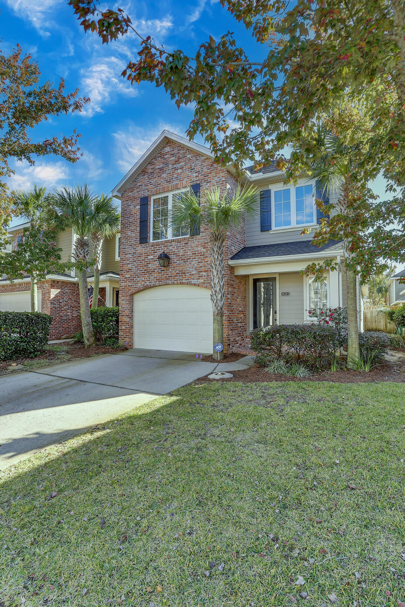 MARINA LANDING - Residential