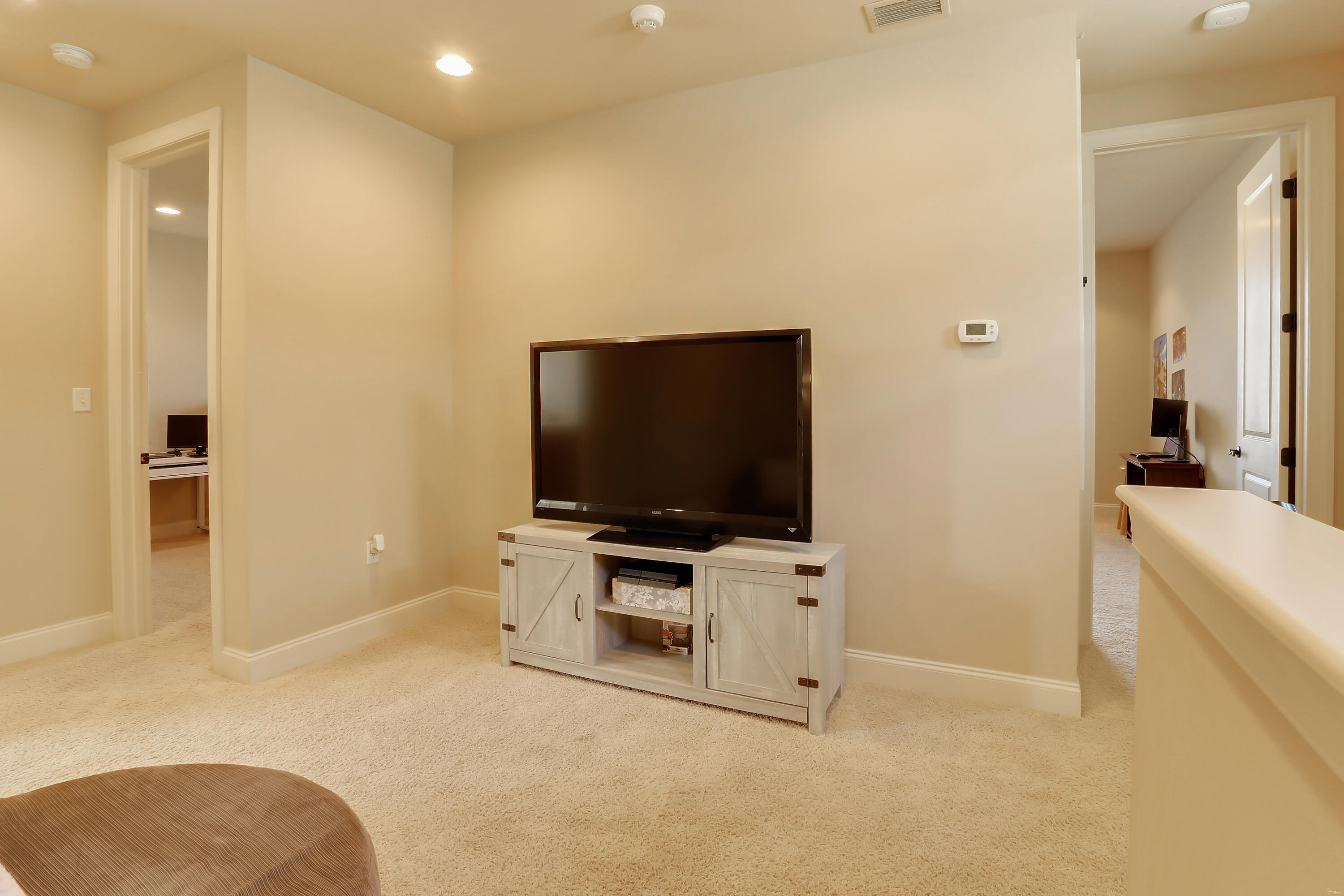 MARINA LANDING - Residential