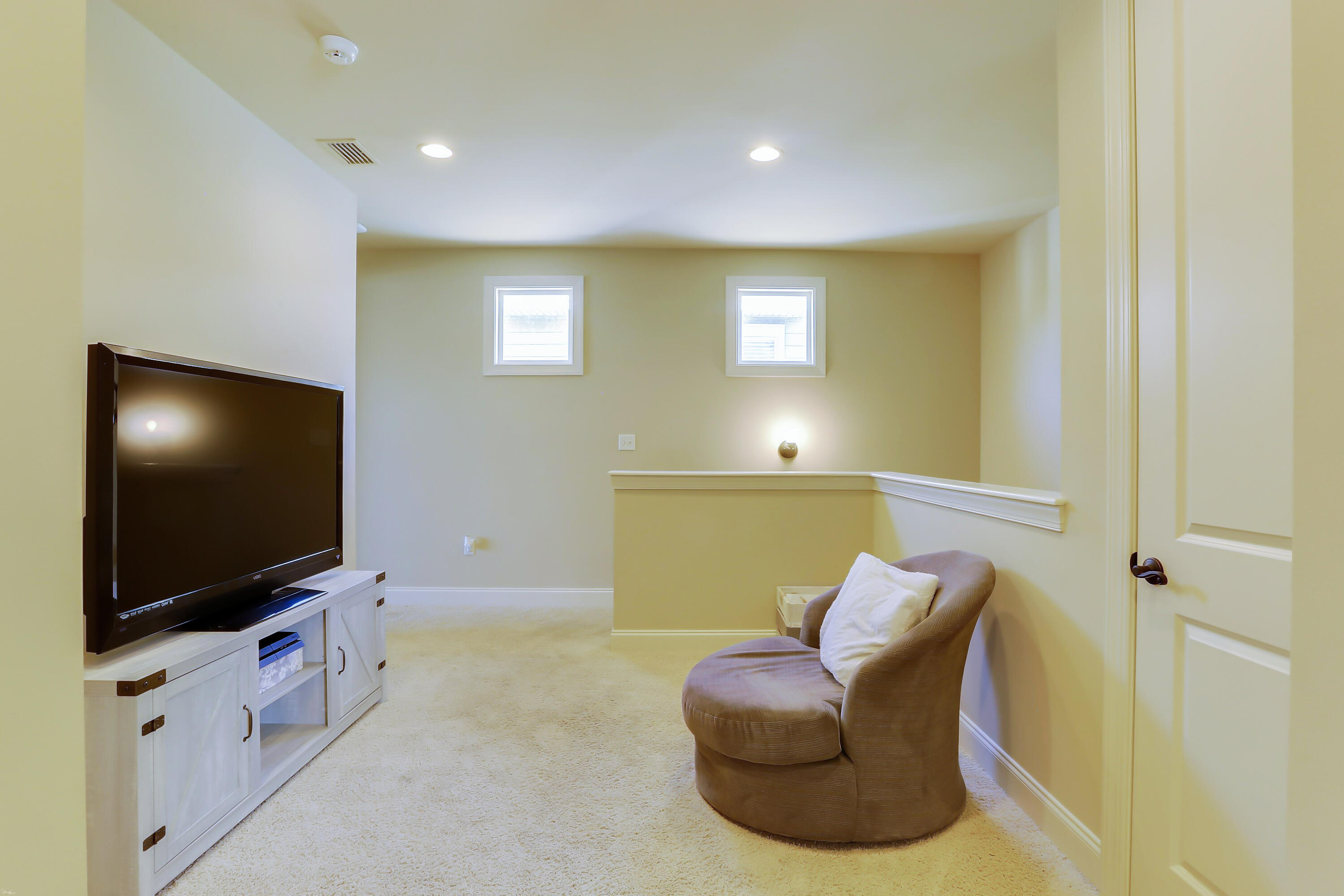 MARINA LANDING - Residential