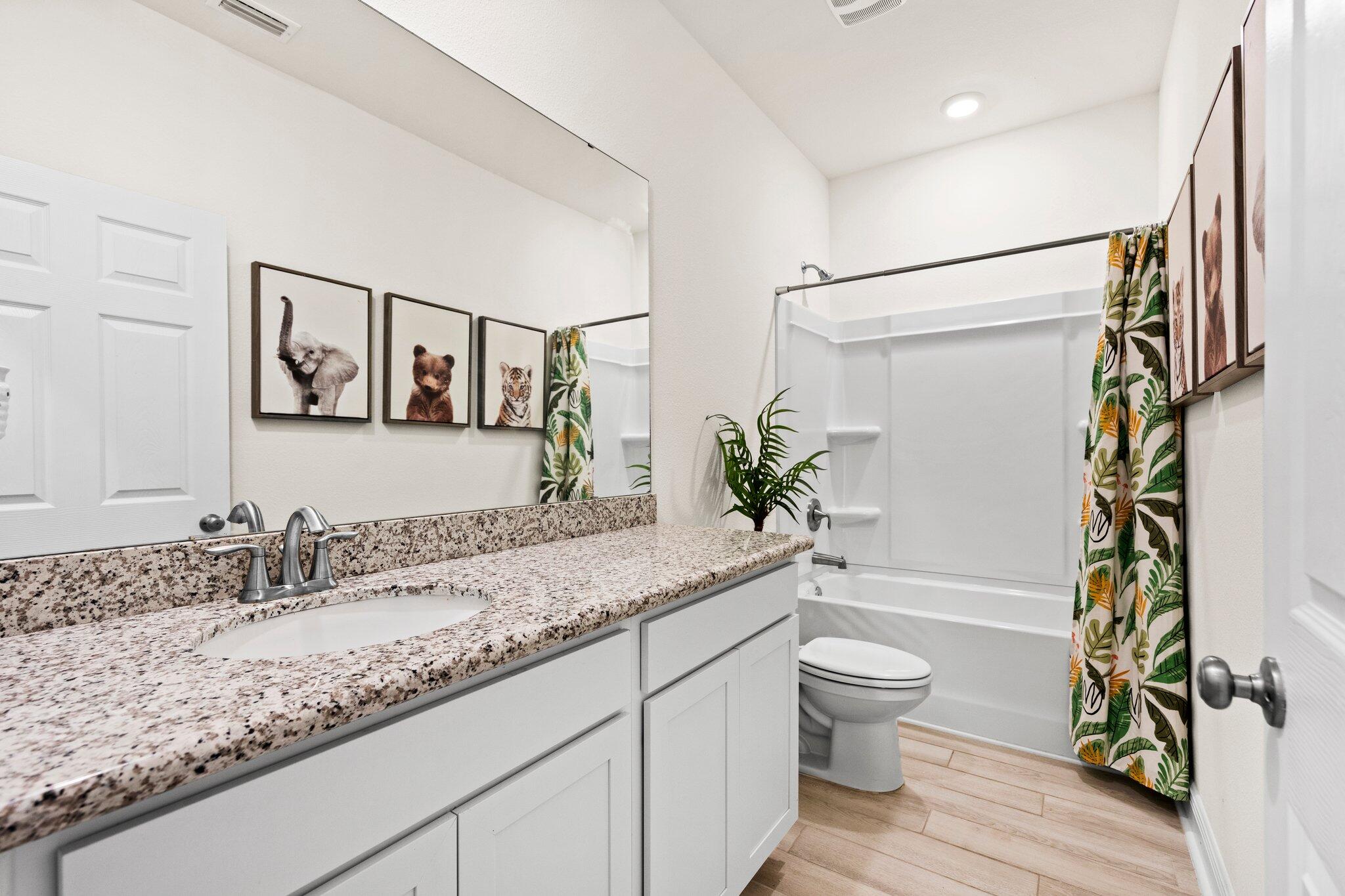 HAMMOCK BAY - Residential