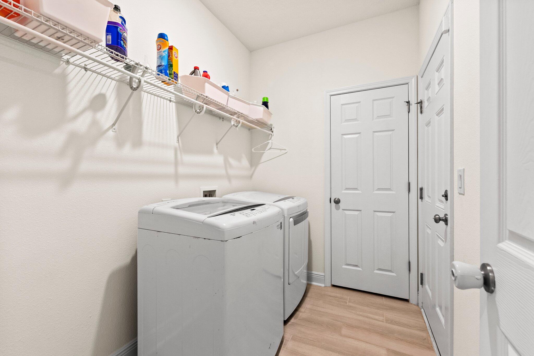 HAMMOCK BAY - Residential