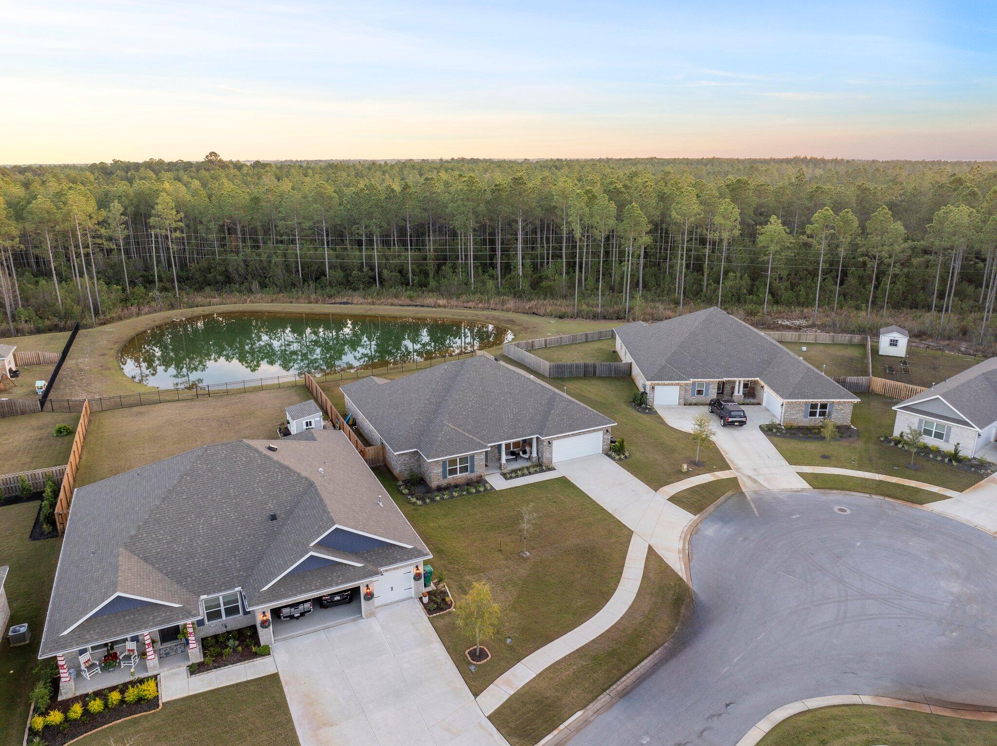 HAMMOCK BAY - Residential