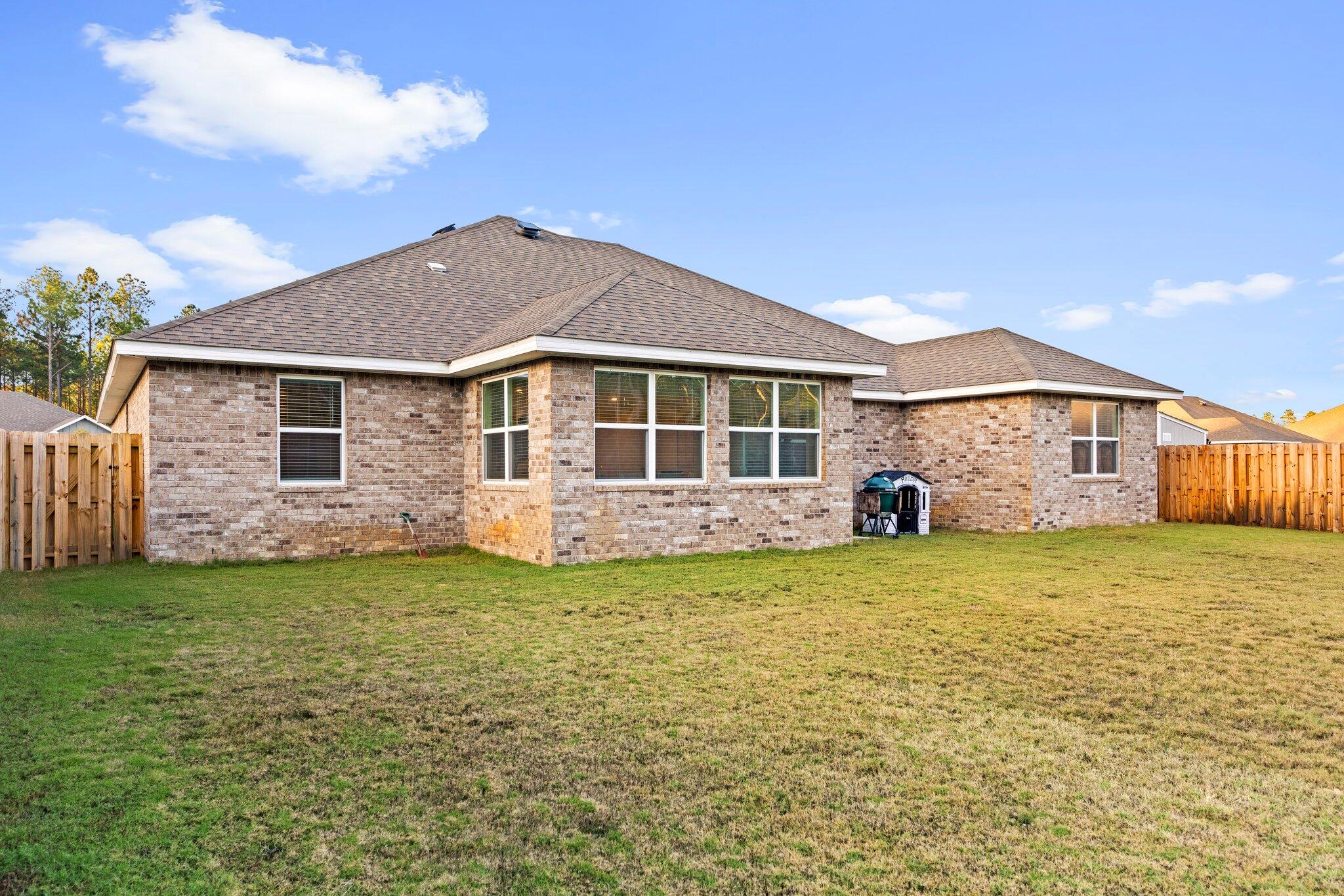 HAMMOCK BAY - Residential