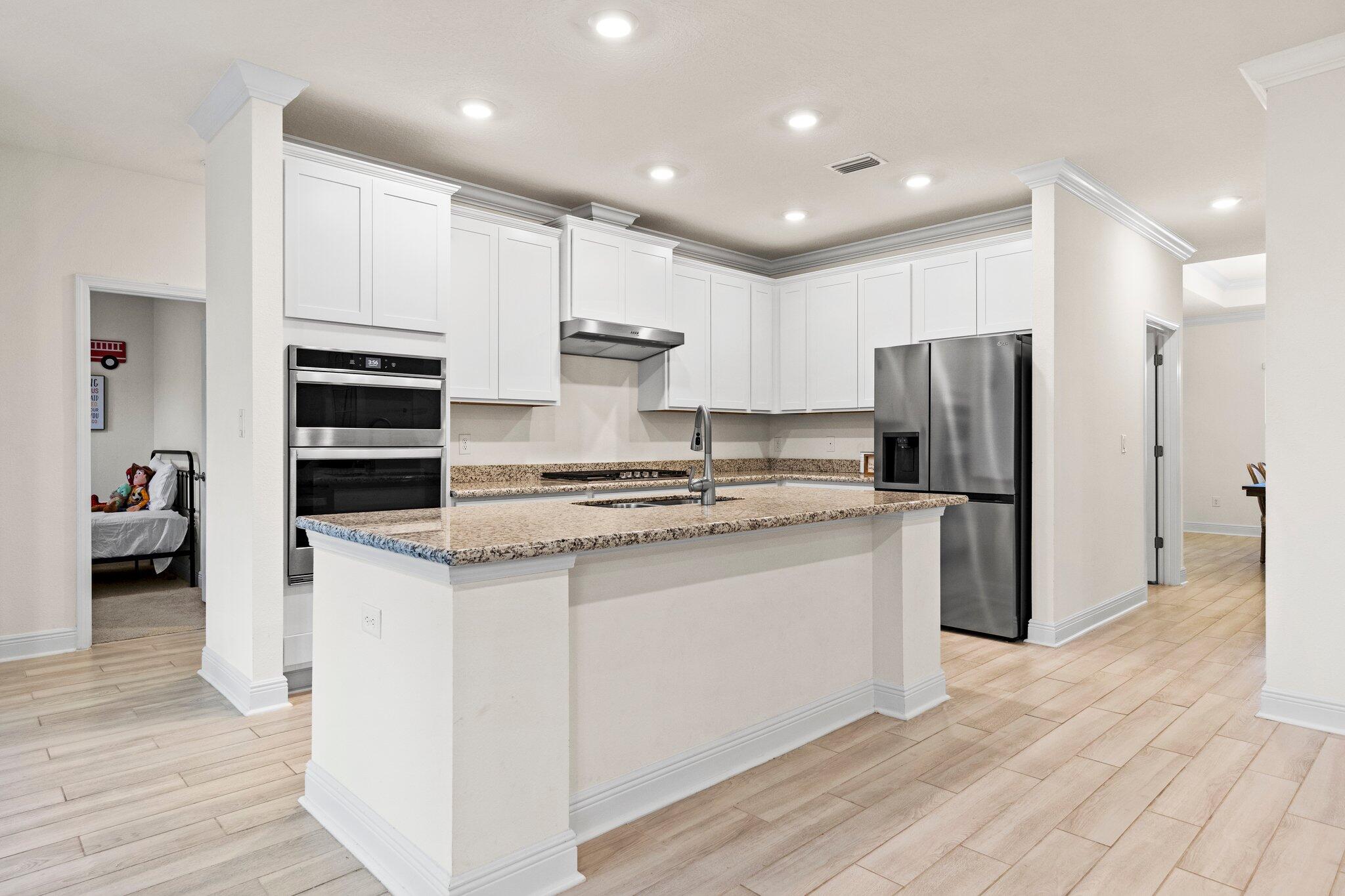 HAMMOCK BAY - Residential