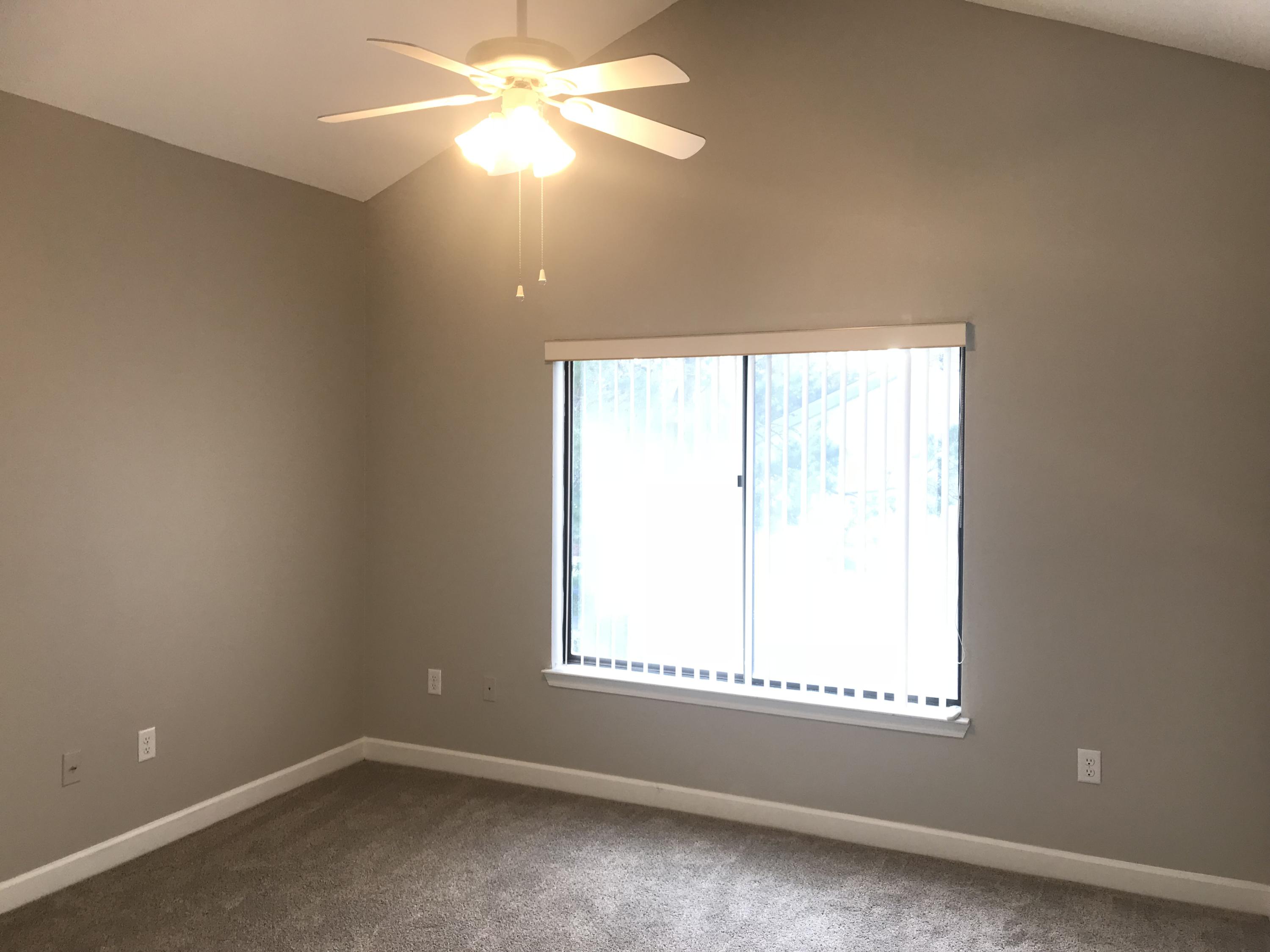 LAKESIDE CONDO AT BLUEWATER BAY - Residential Lease